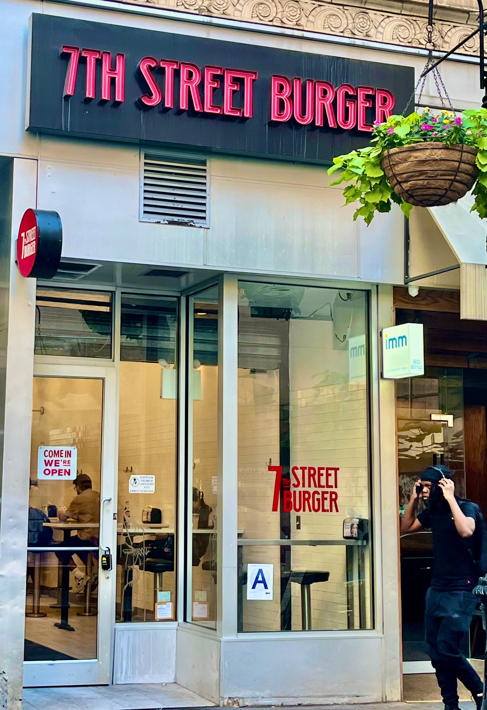 7th Street Burger Financial District