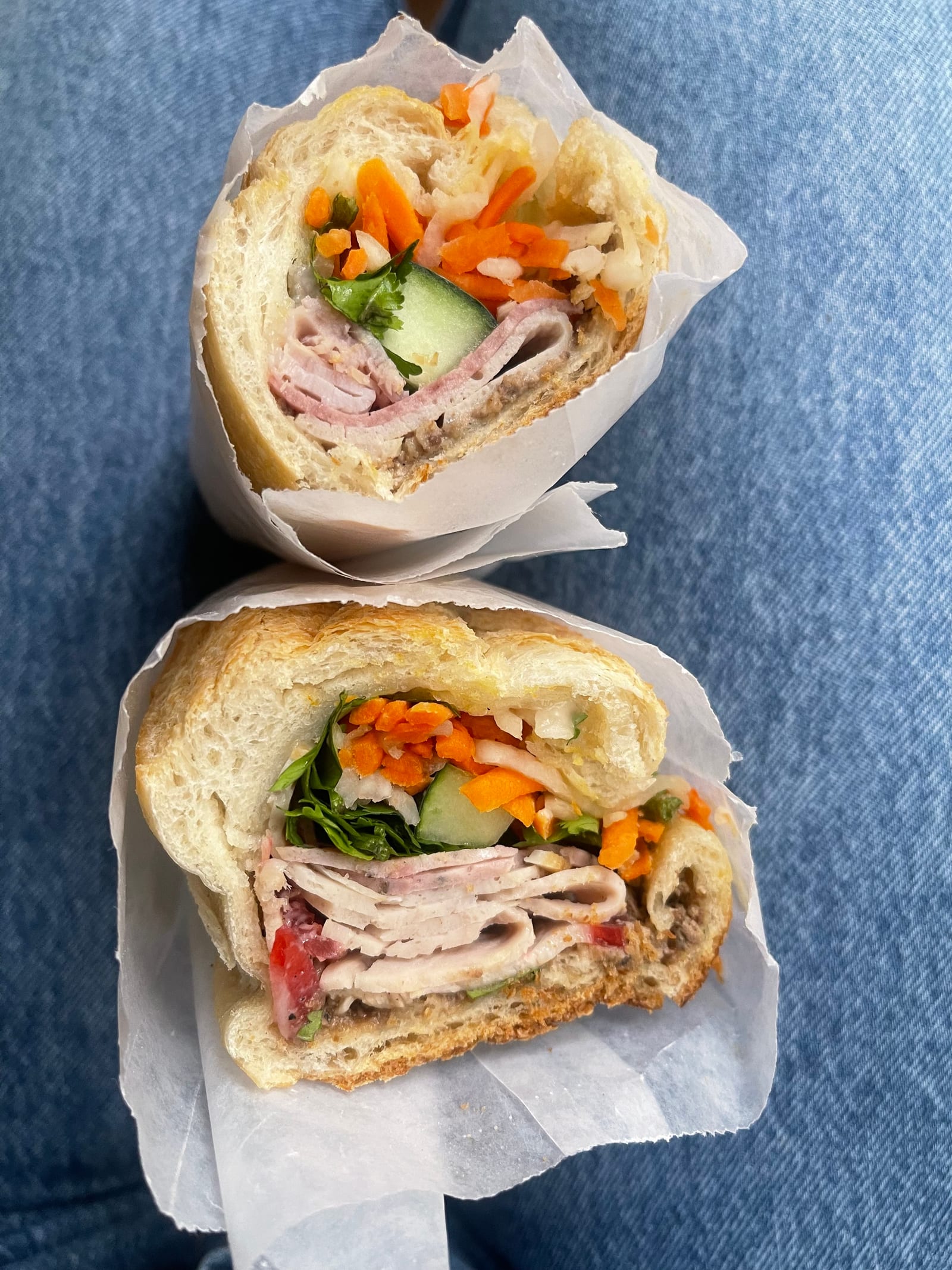 Bánh Mì Cô Út