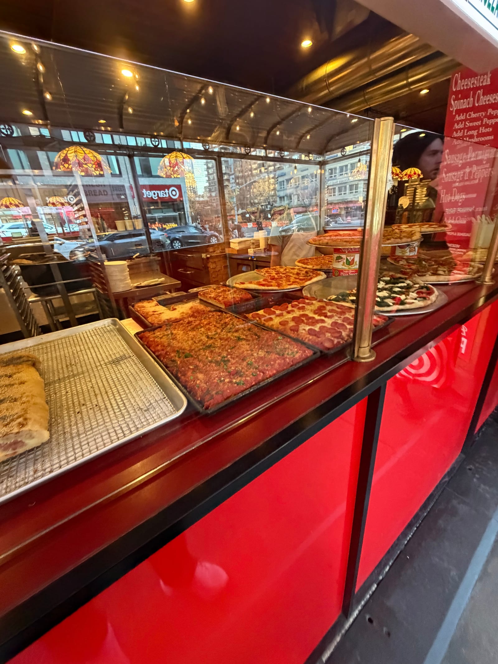 Broni & Belle's Pizzeria