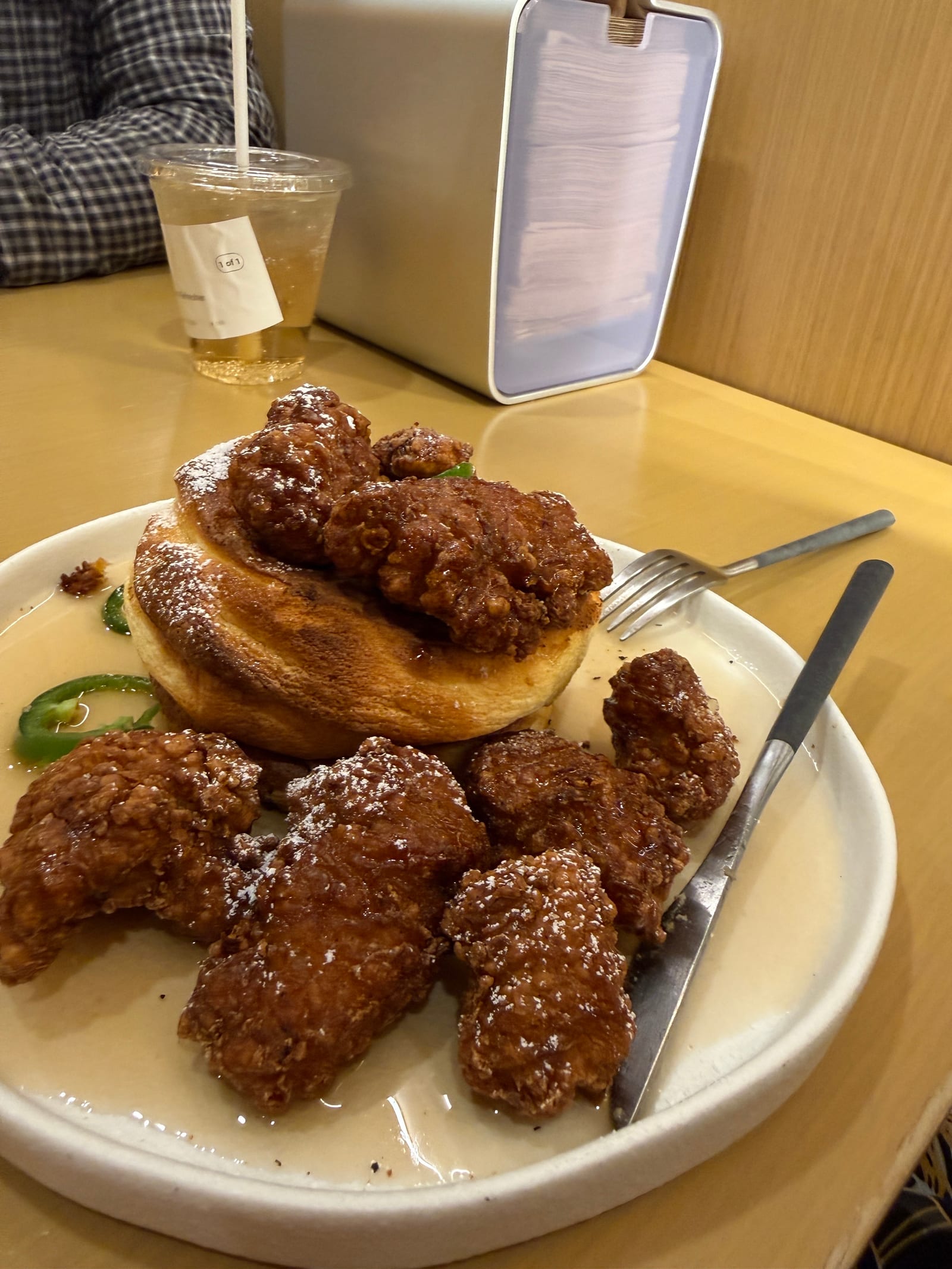 Fluffy Fluffy Cafe & Bar