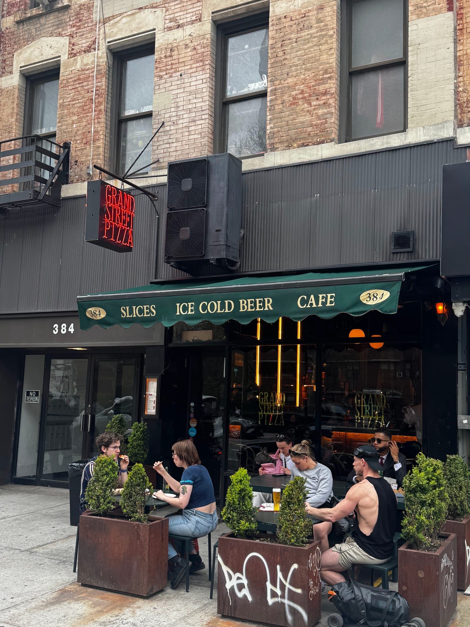 Grand Street Pizza