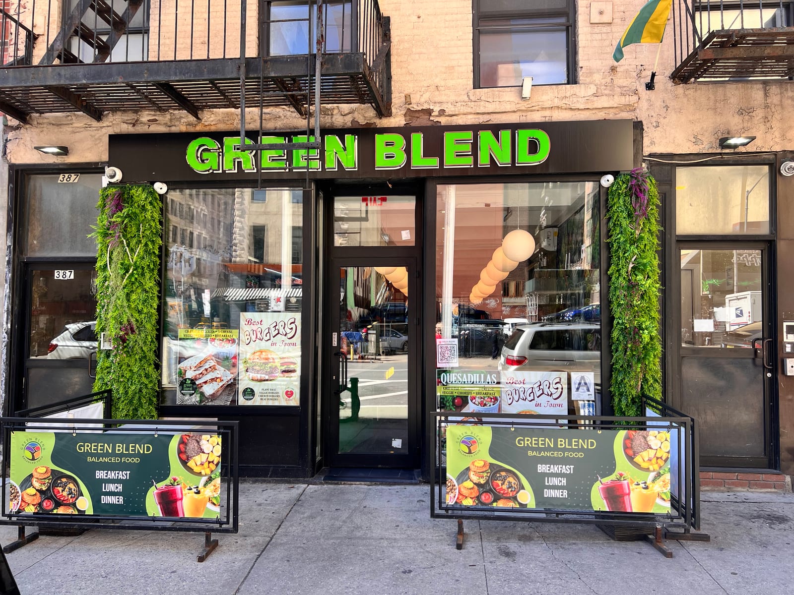 Green Blend / Balanced Food / 8th Ave