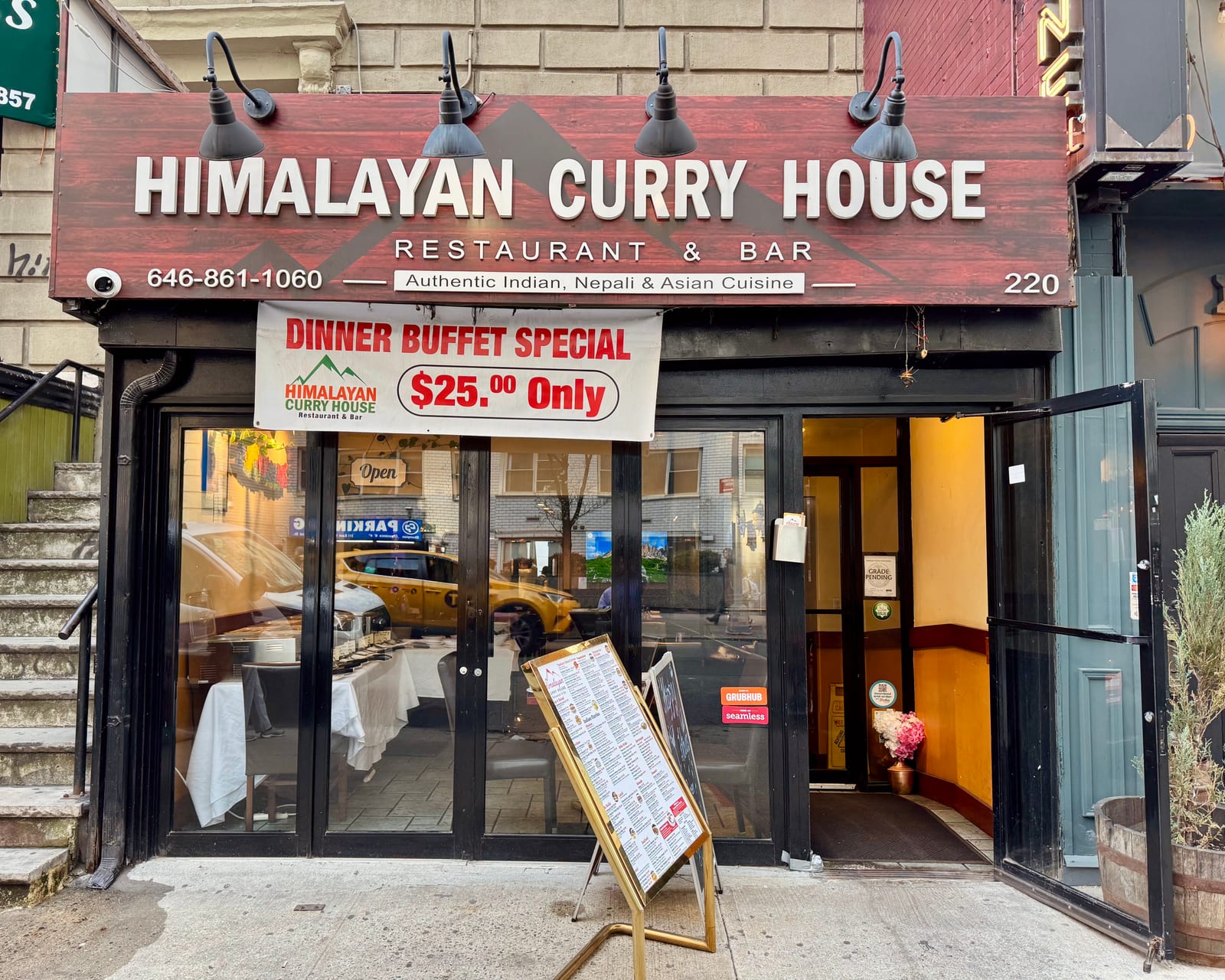 Himalayan Curry House Restaurant and Bar
