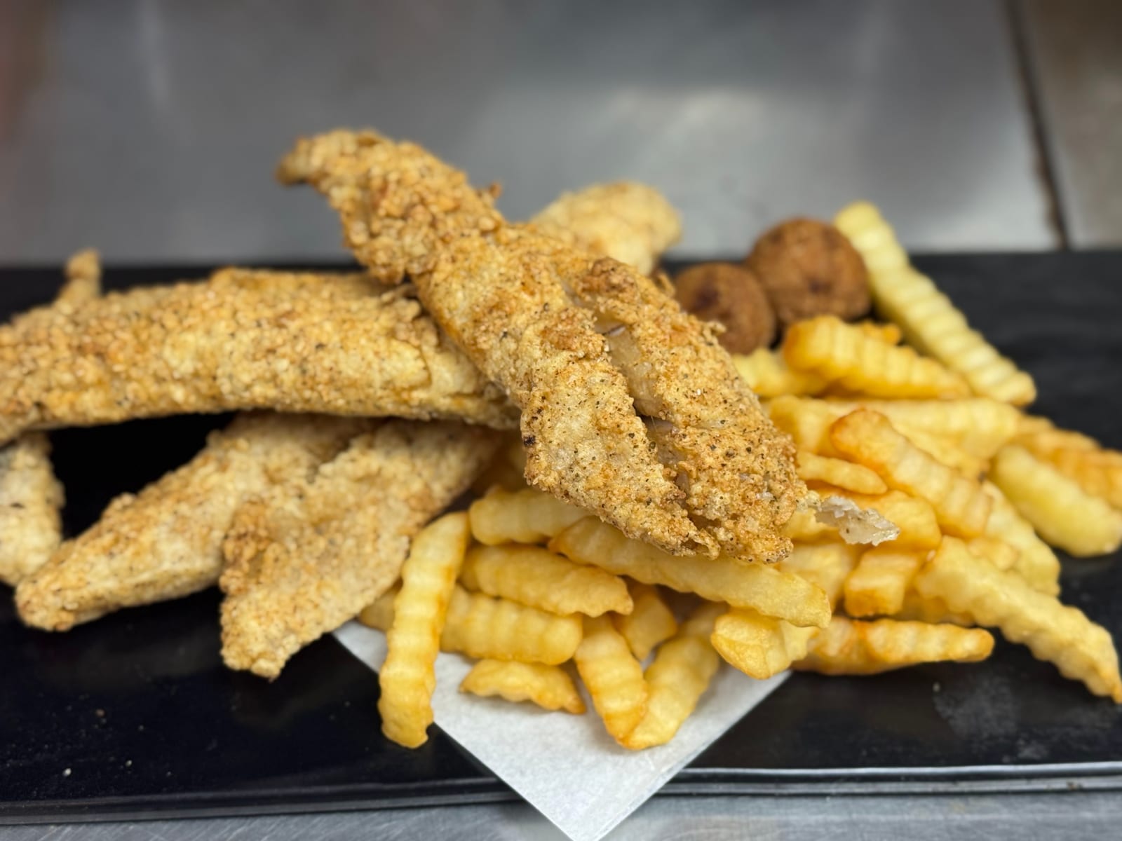 Uptown Wingz