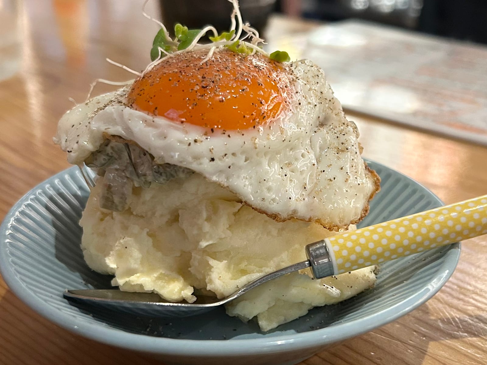 本格焼酎BAR ニチヨウビ