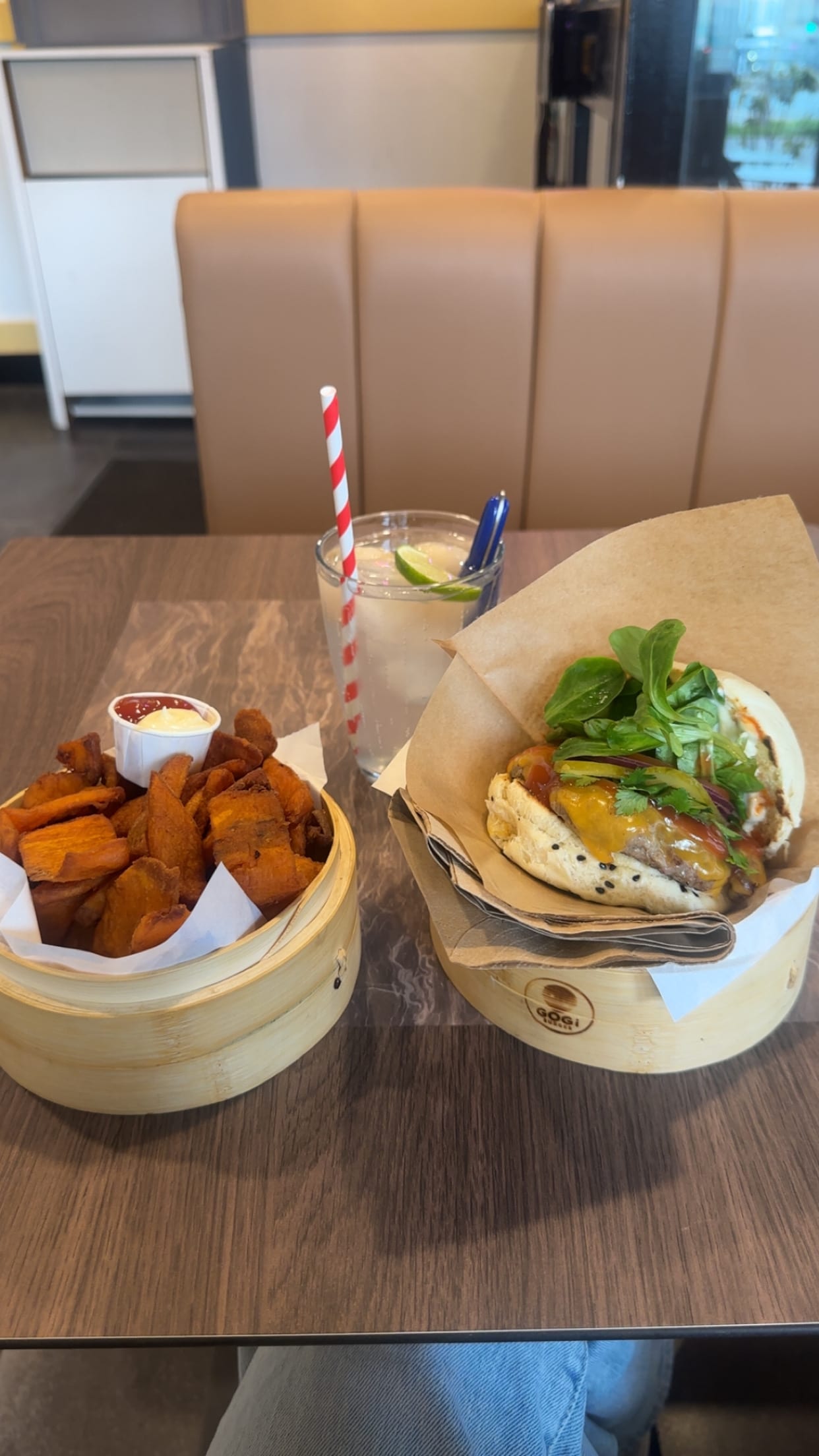 Gogi Burger