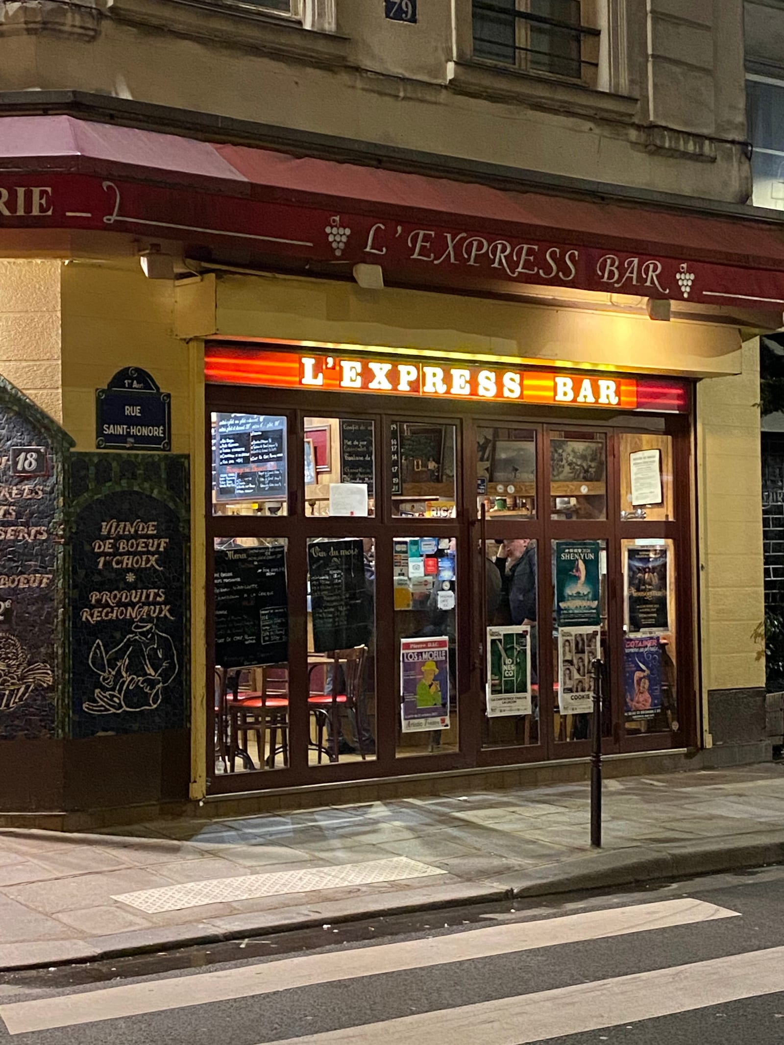 L'Express Bar