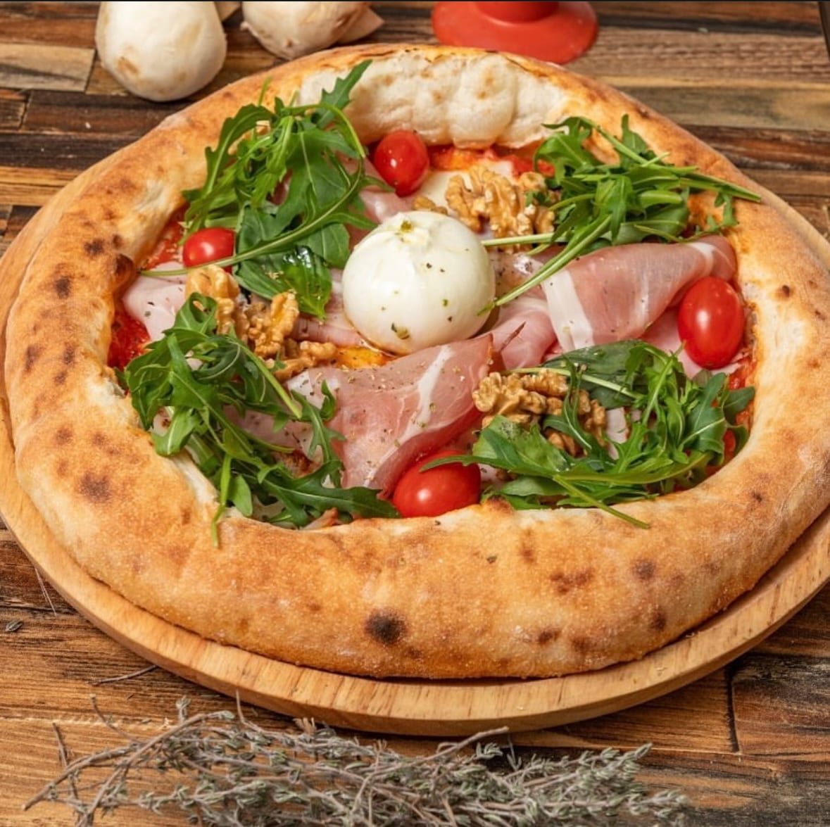 Louizza Pizza