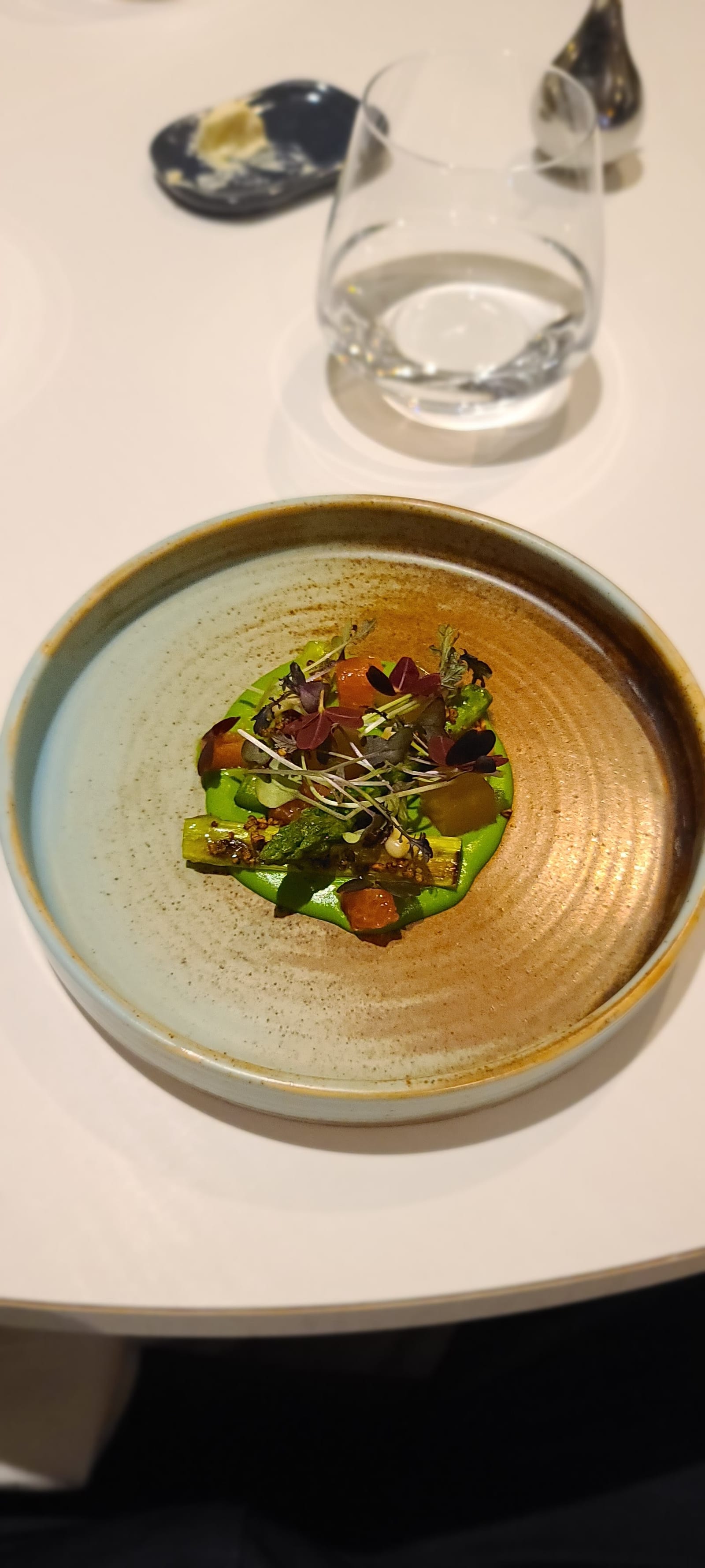 Restaurant H