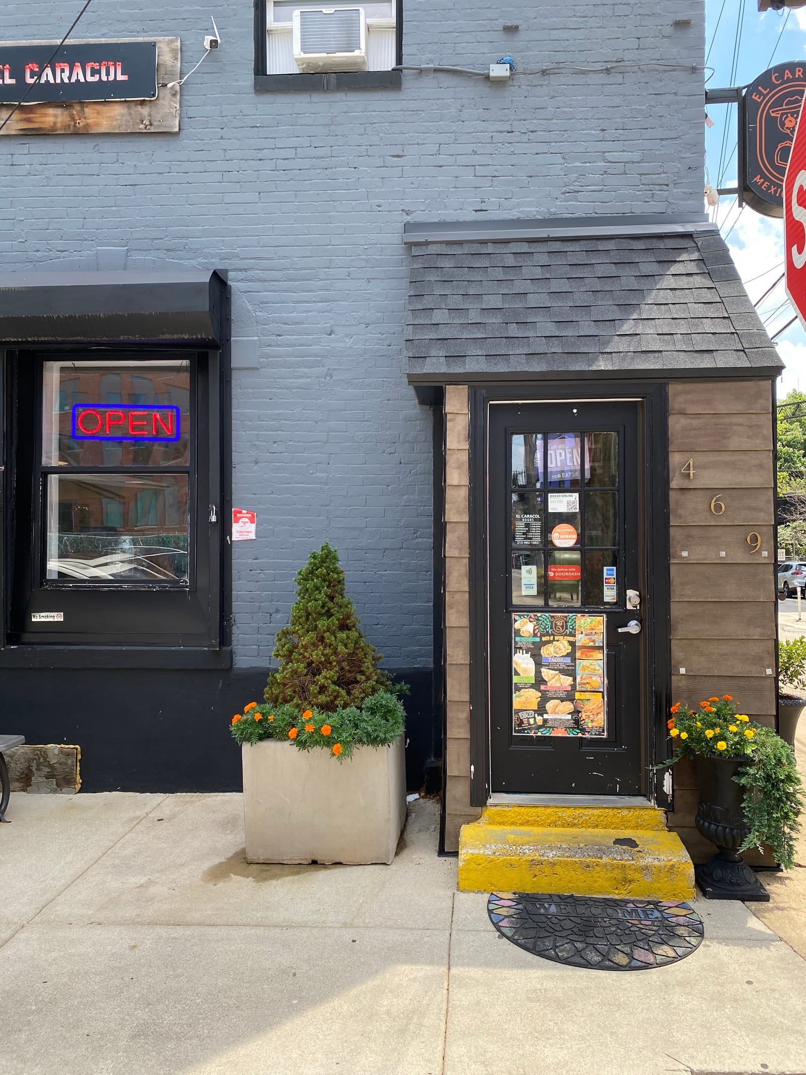 El Caracol Mexican Grill