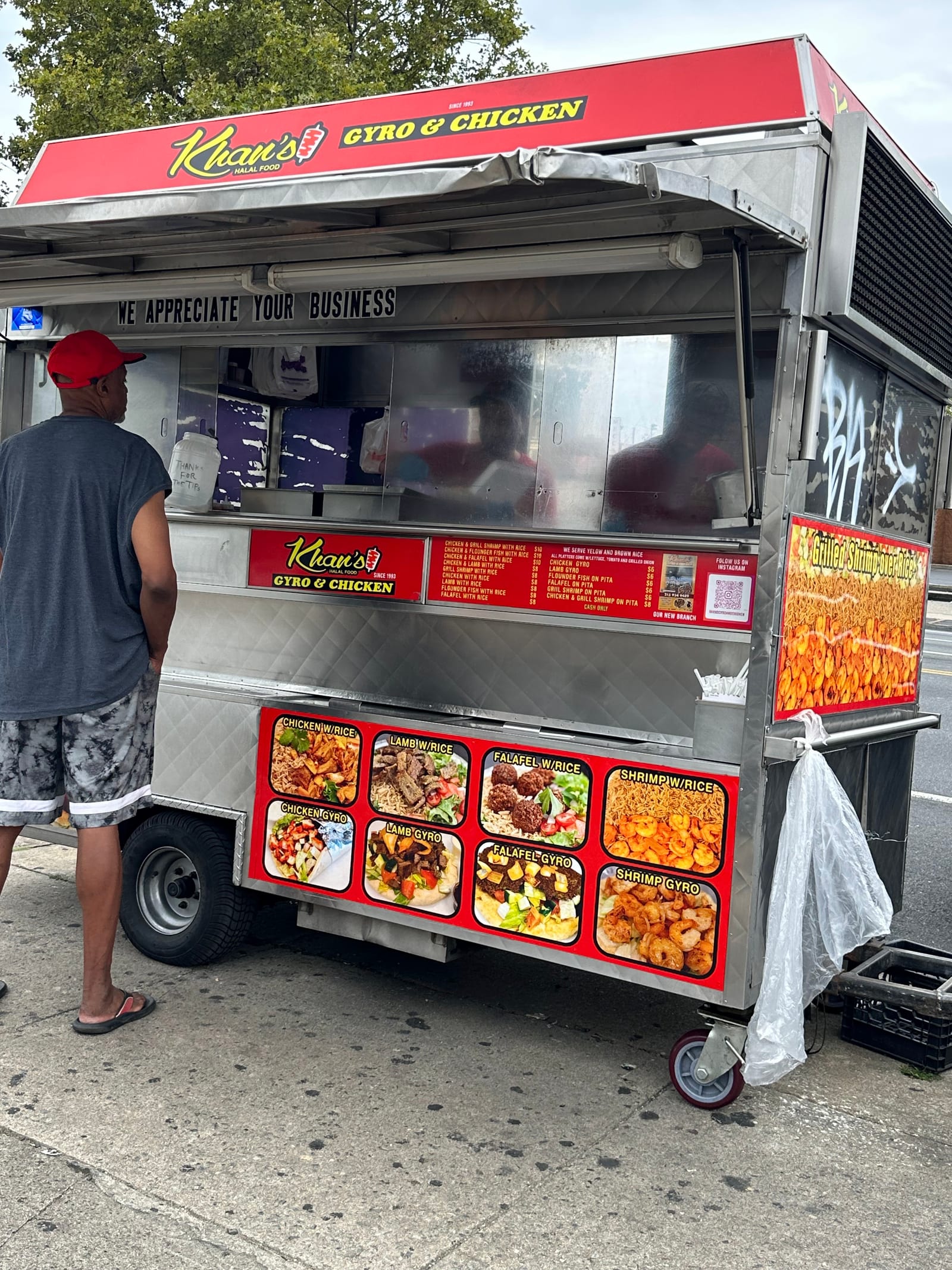 Khan's Halal Food Cart
