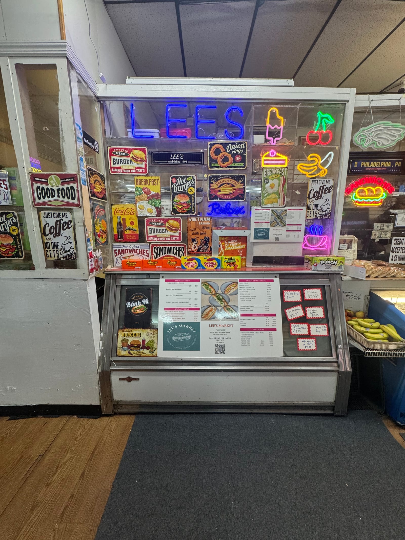Lee's Market