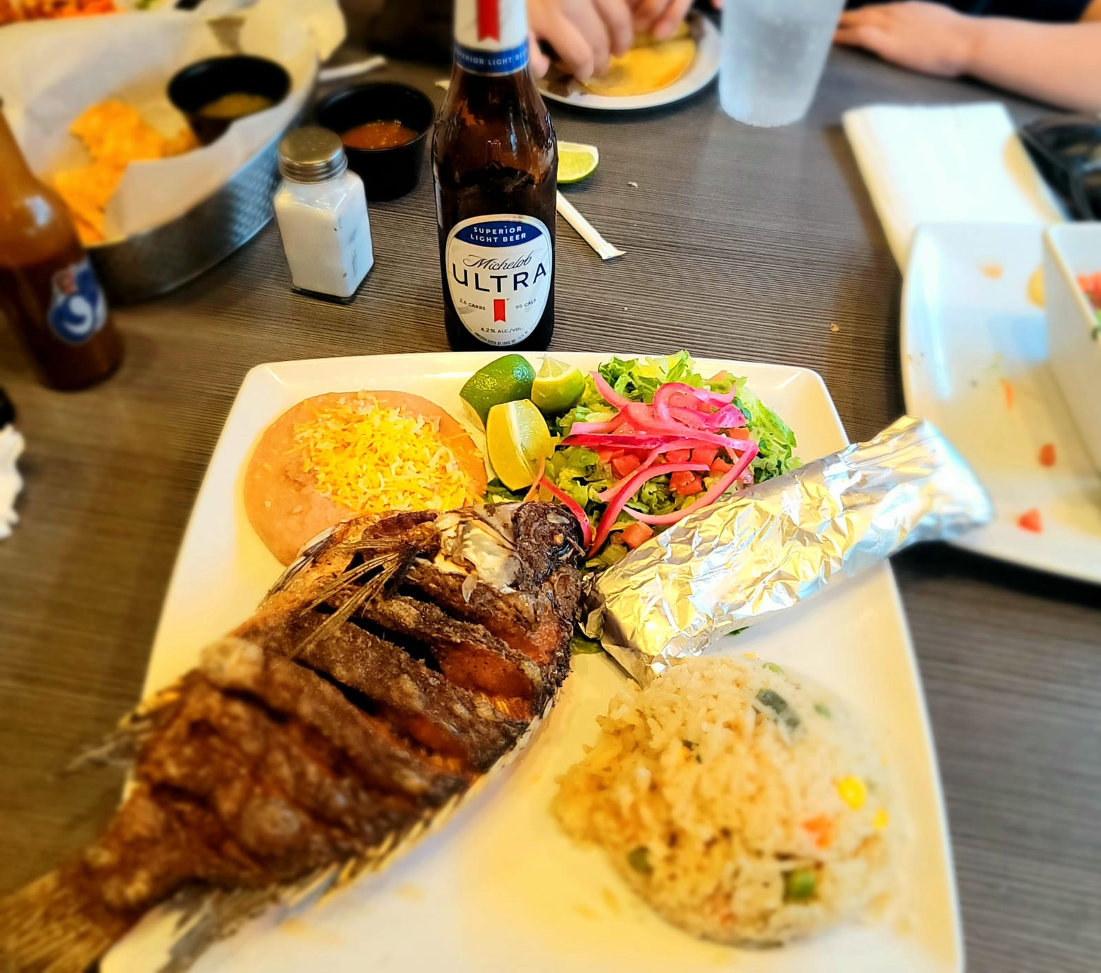Sr Ozzy's Tacos Y Mariscos