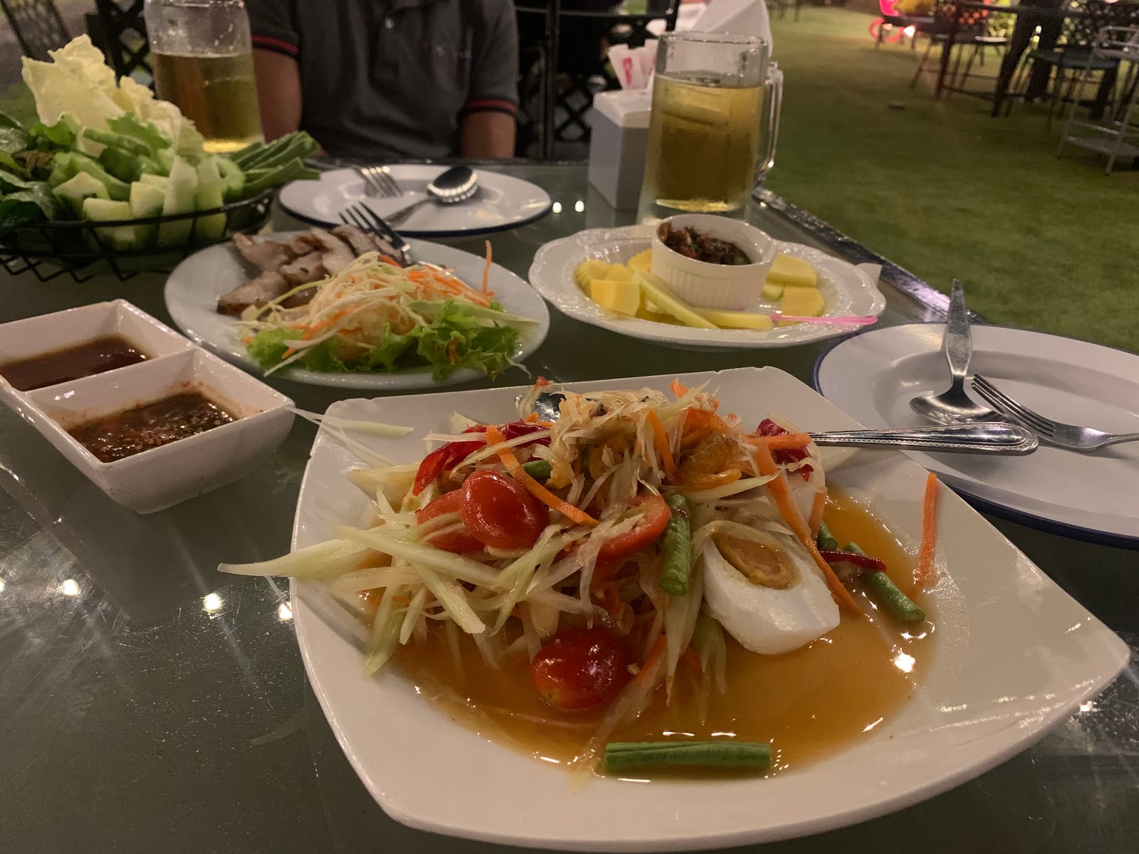 ส้มตำ ตอม&ตูน