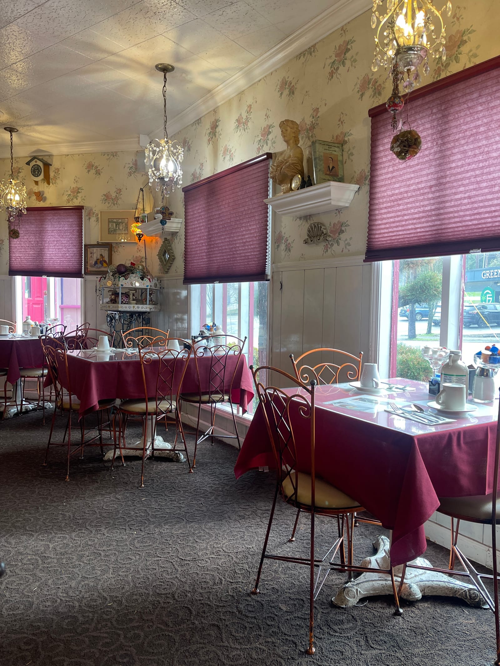 Cameo Cafe East