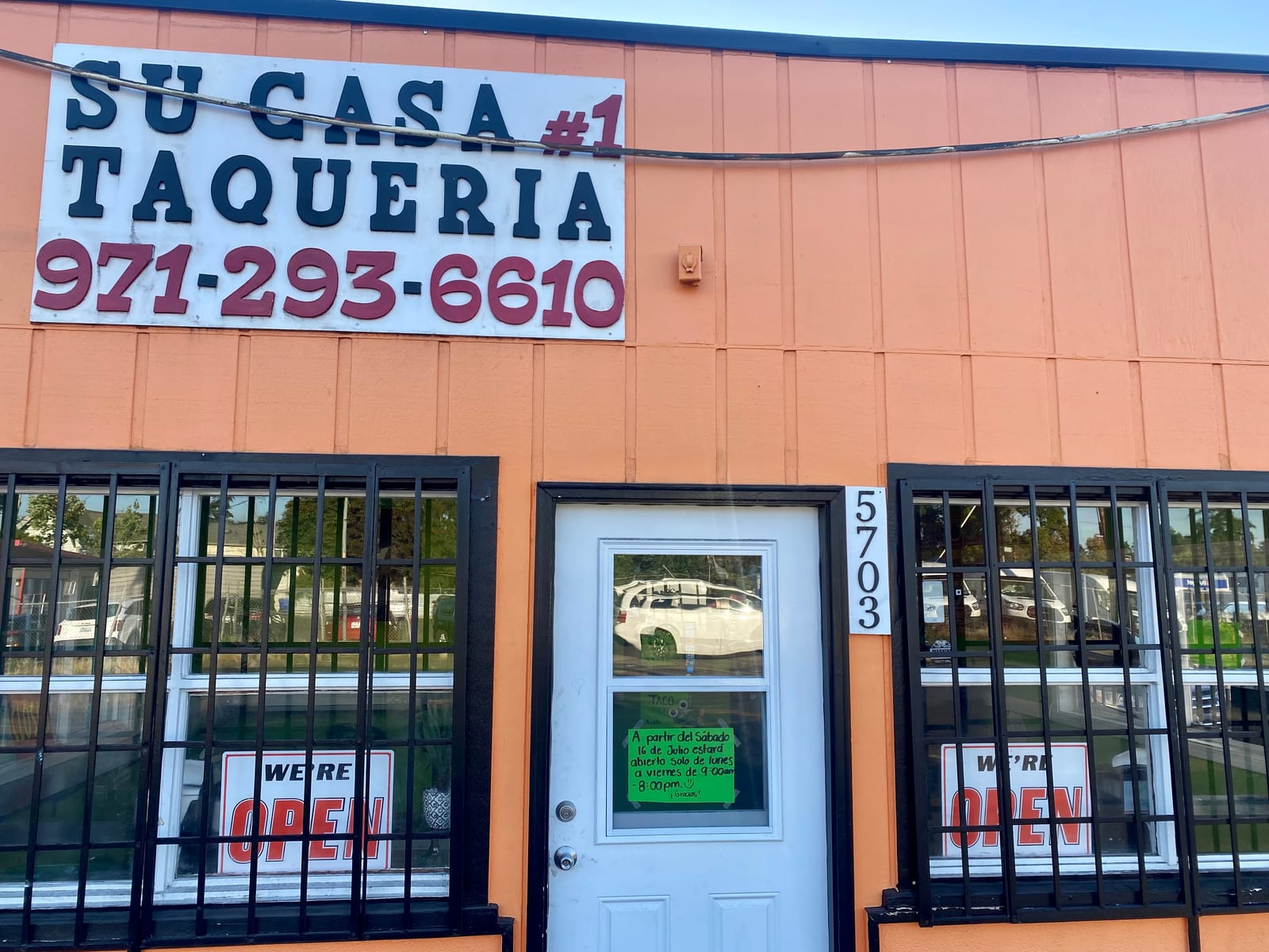 El Porvenir Family Taqueria