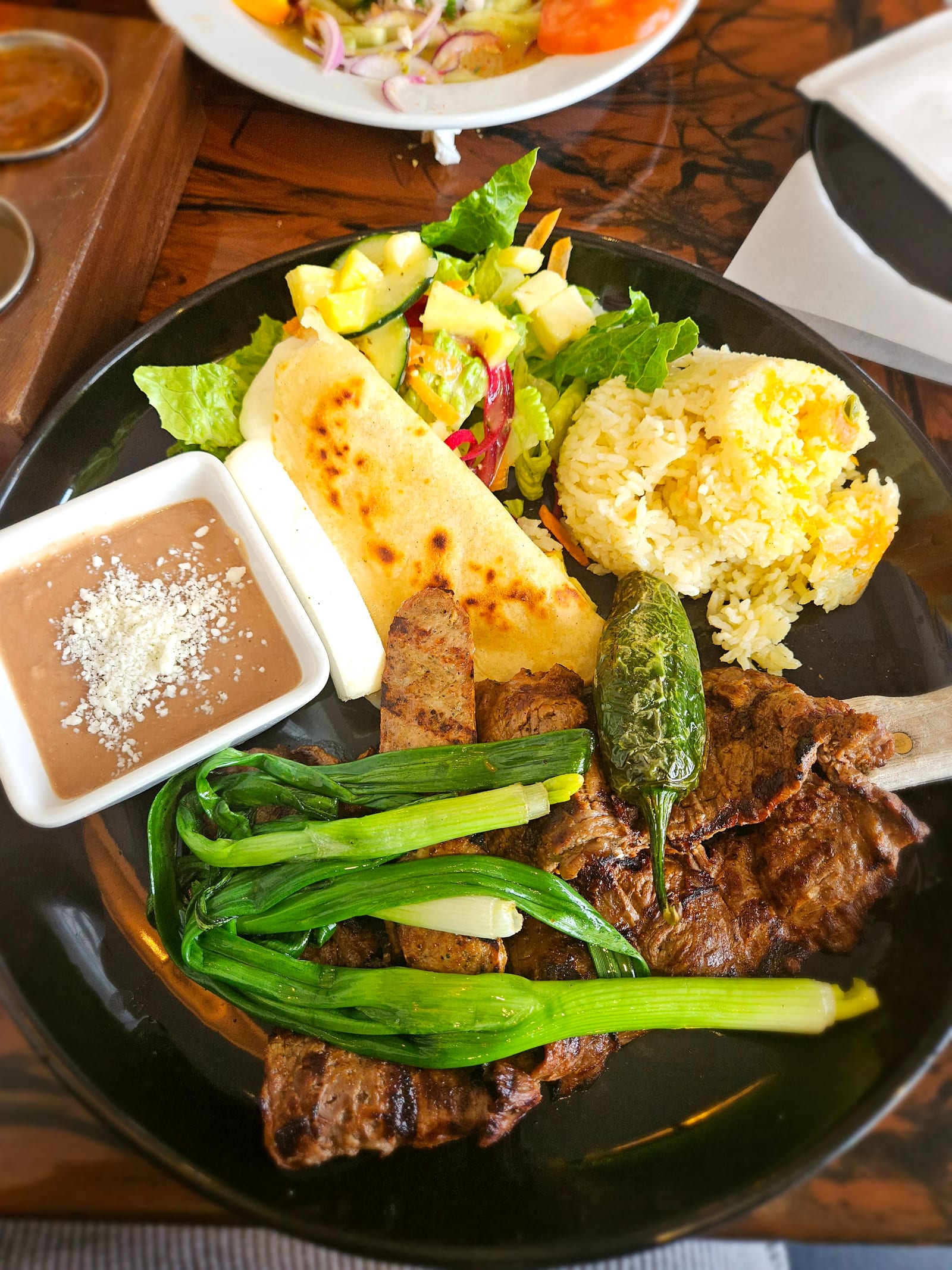 La Villa Grill & Bar