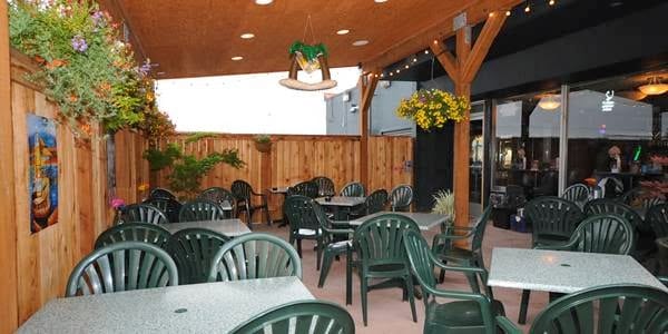 Tik Tok Restaurant and Bar 82nd