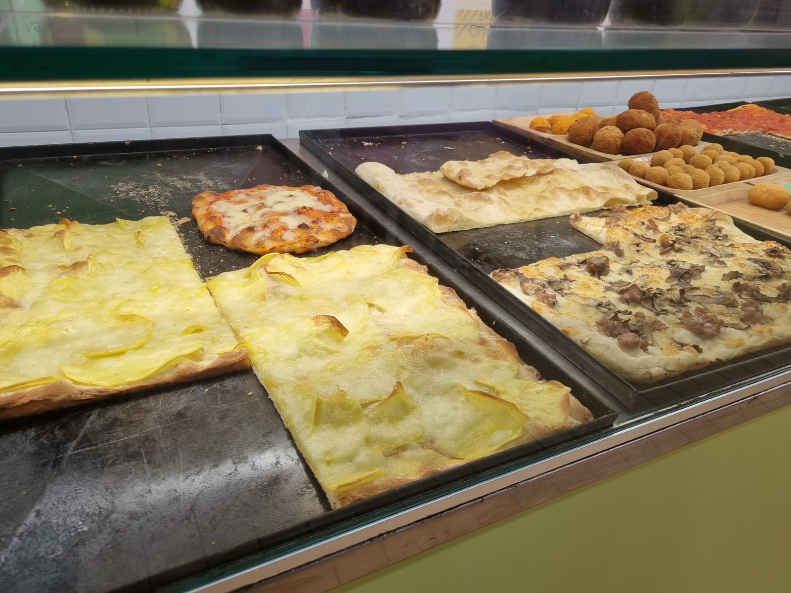 Village Pizza