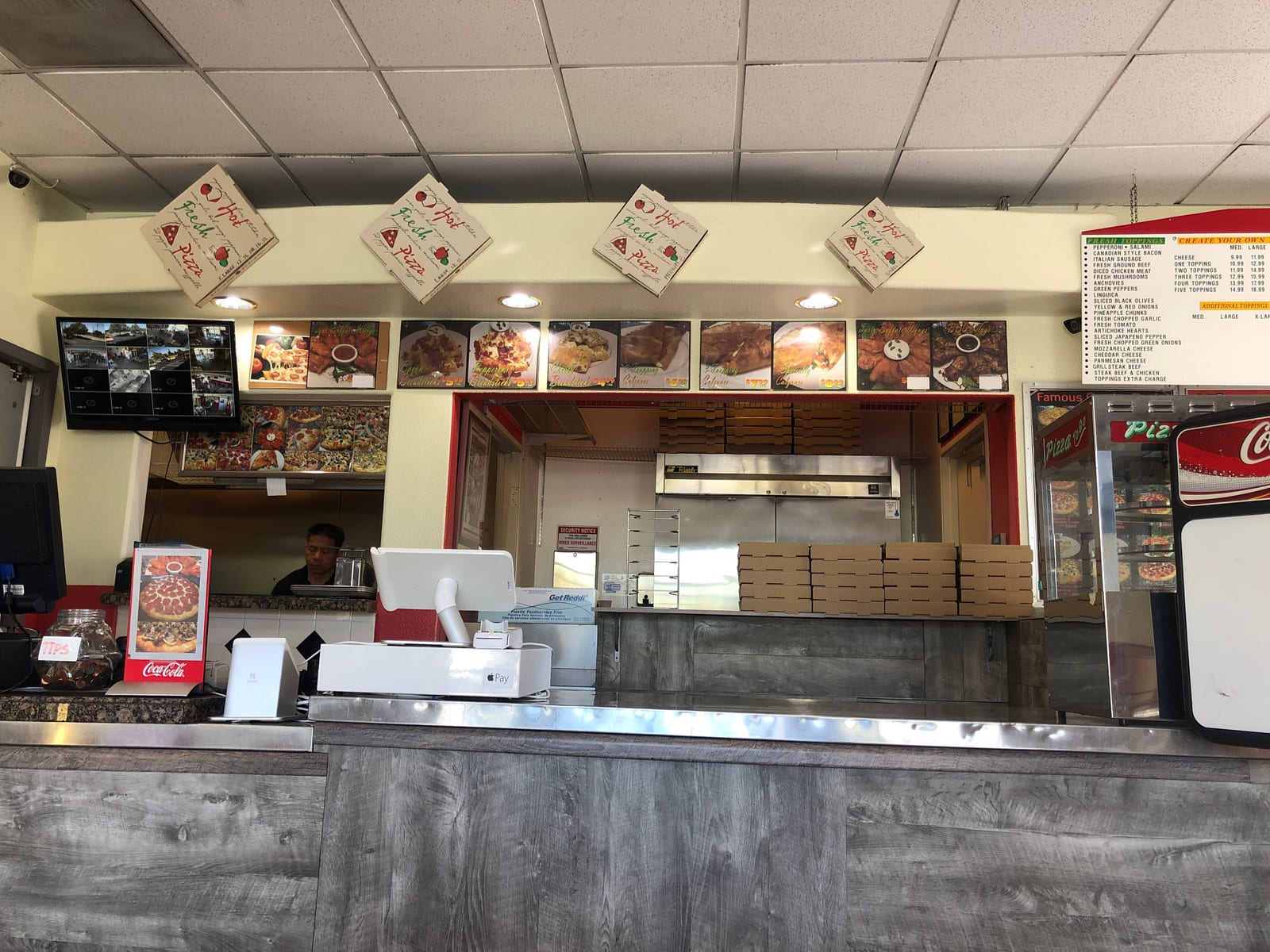 Famous Pizza