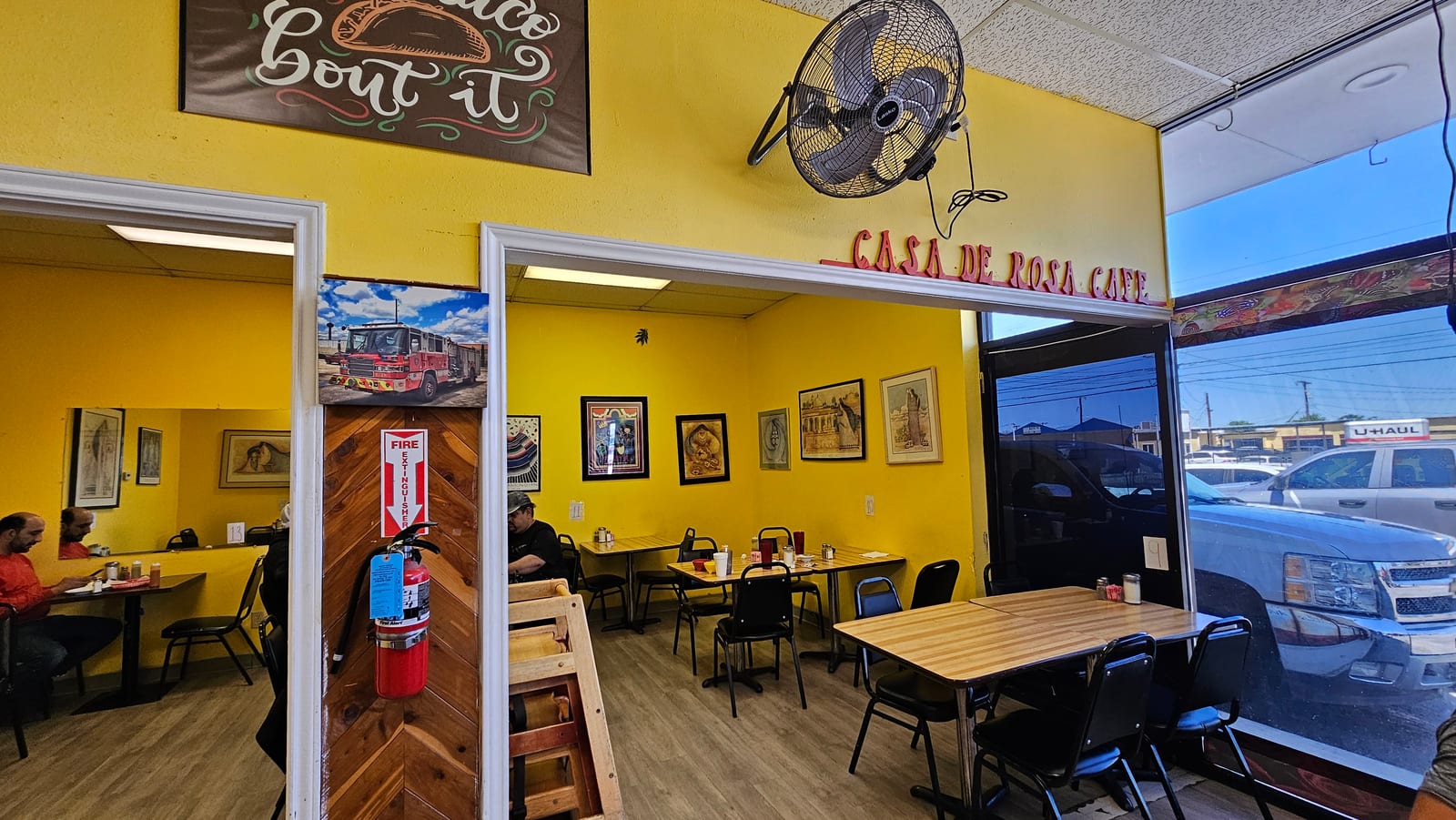 Casa De Rosa Cafe