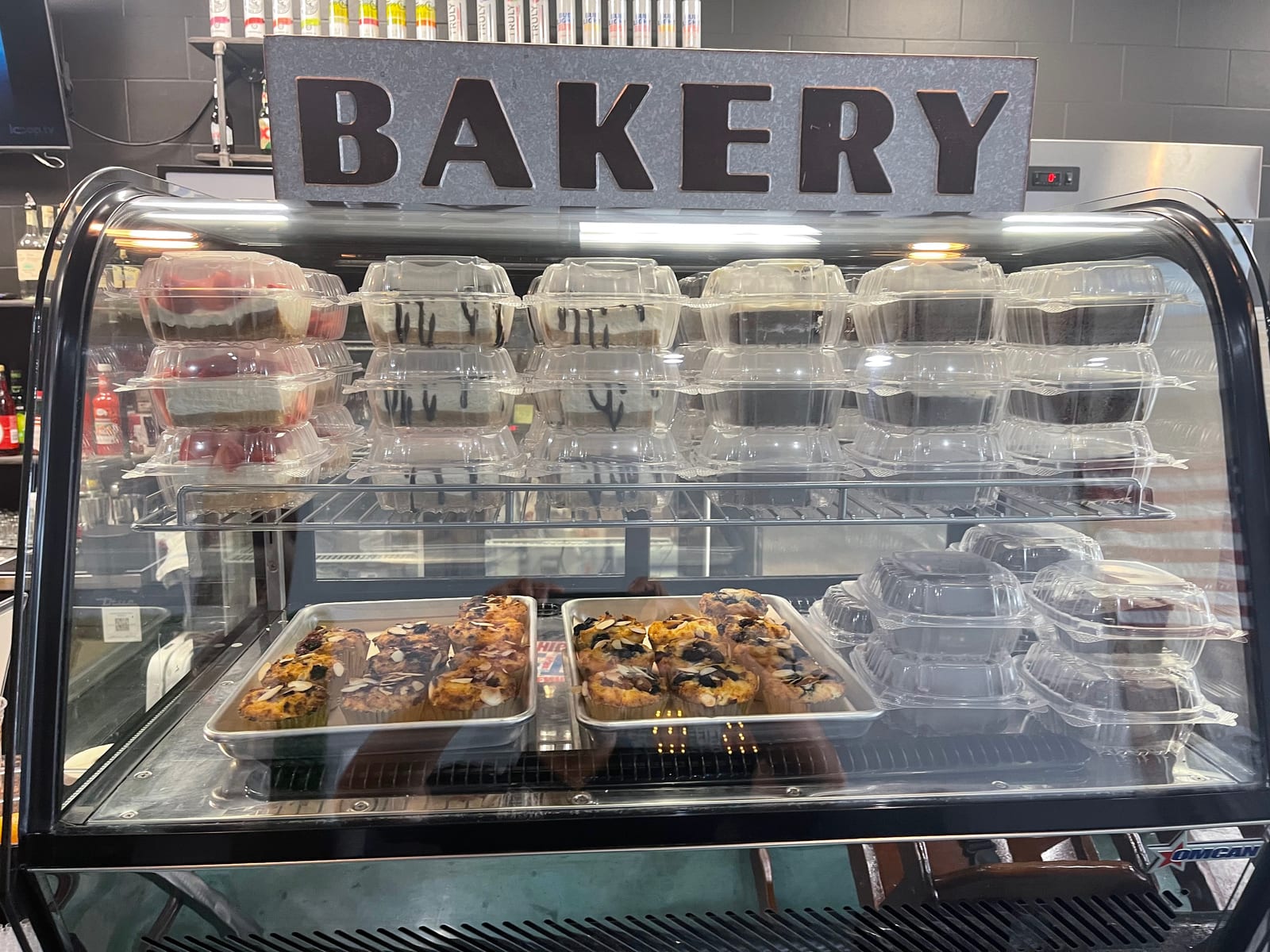 Roxy’s Cafe & Bakery