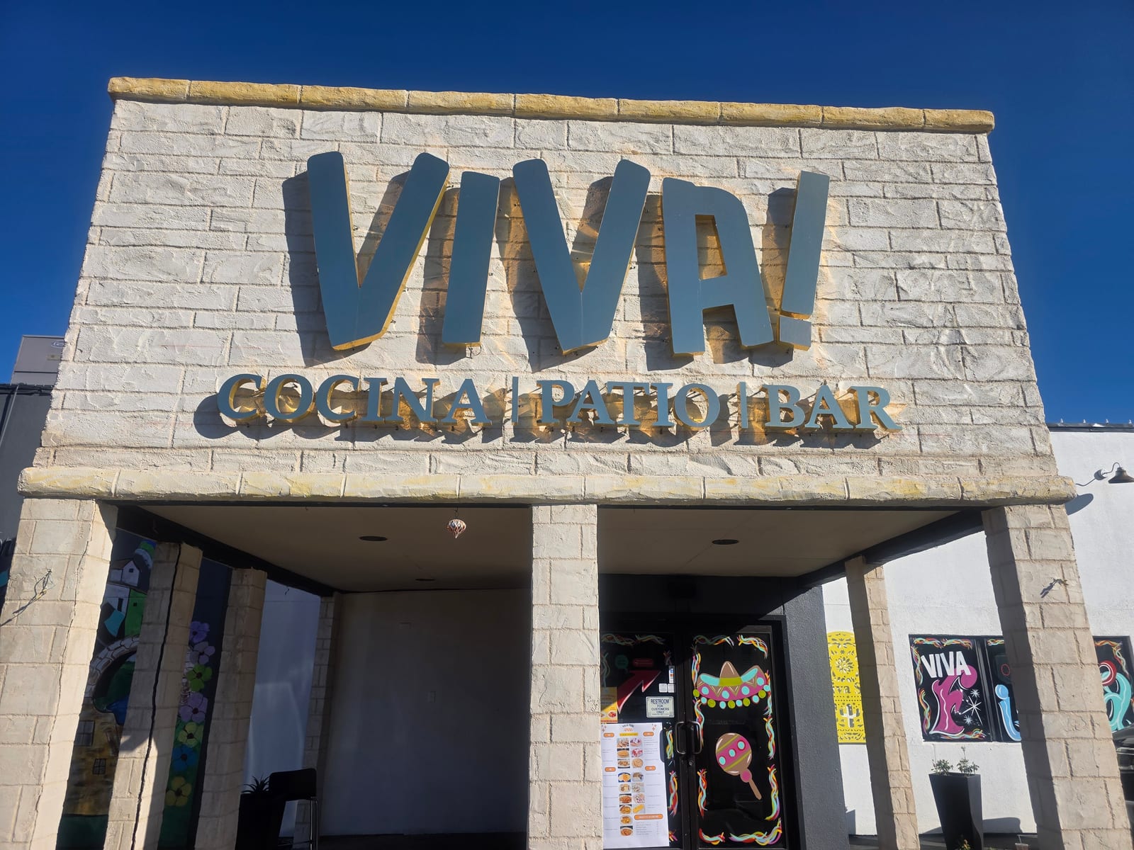 VIVA! Cocina Patio and Bar