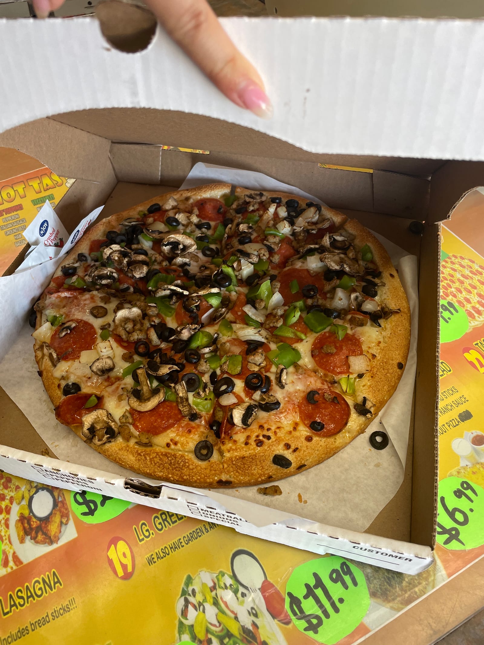Hot Tasty Pizza