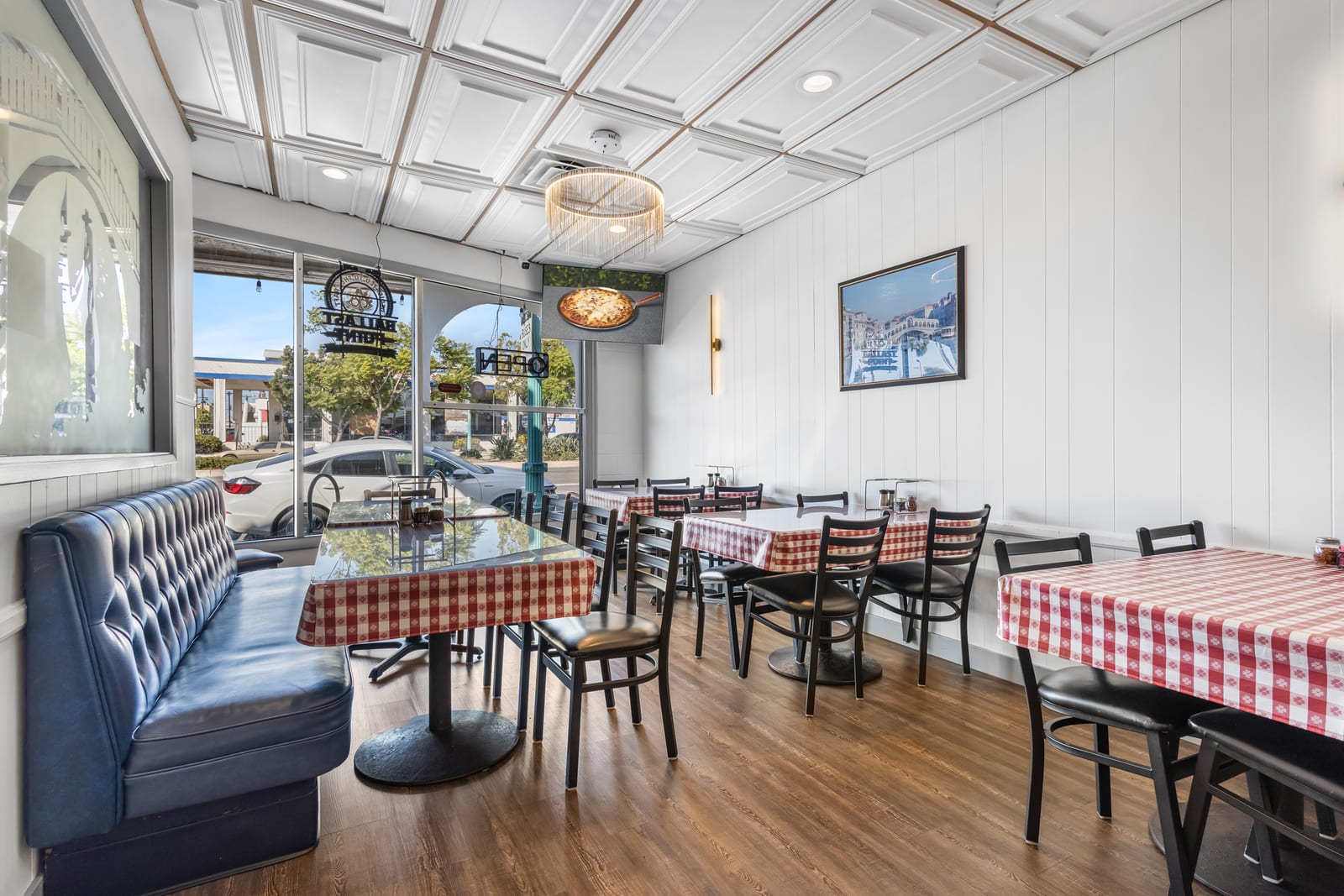 Venice Pizza House Since 1954