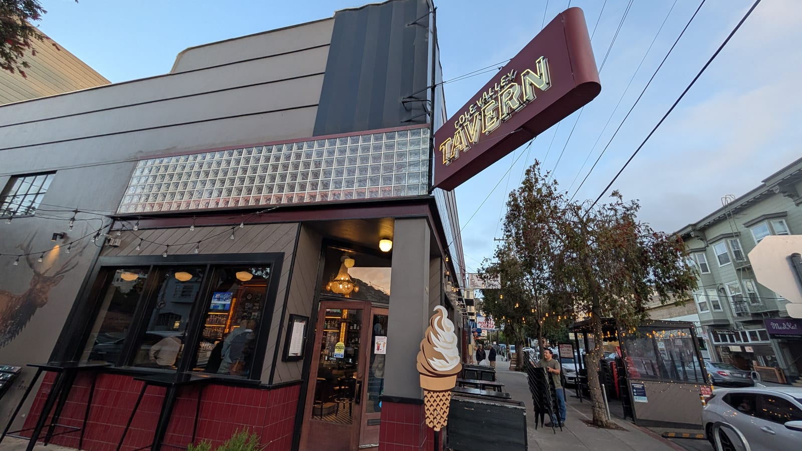 Cole Valley Tavern