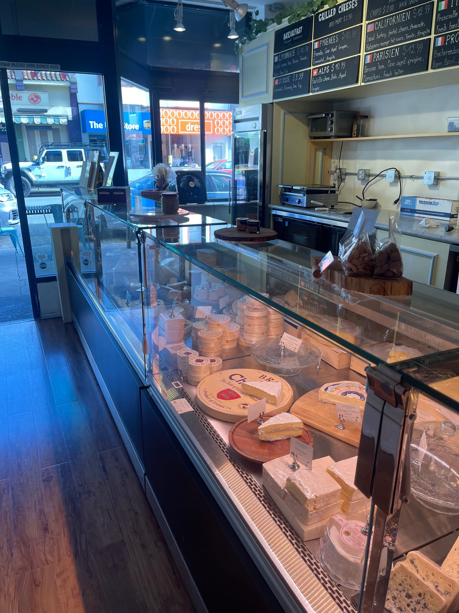 La Fromagerie Cheese Shop