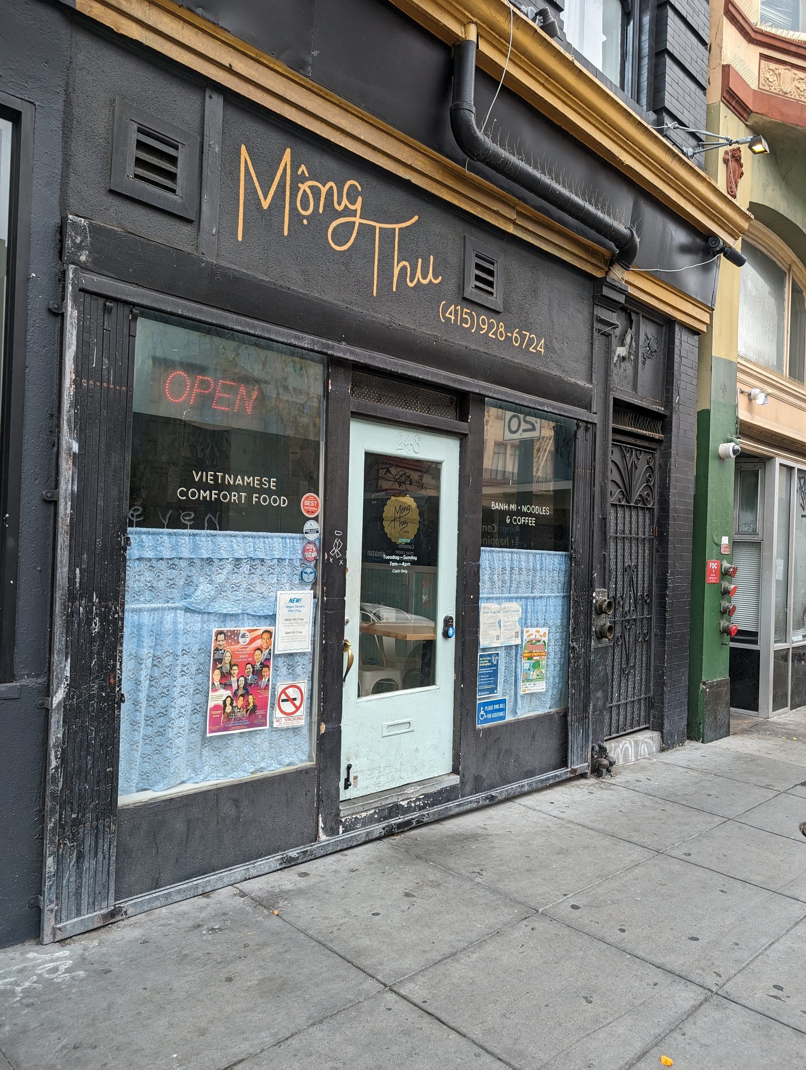 Mộng Thu Cafe