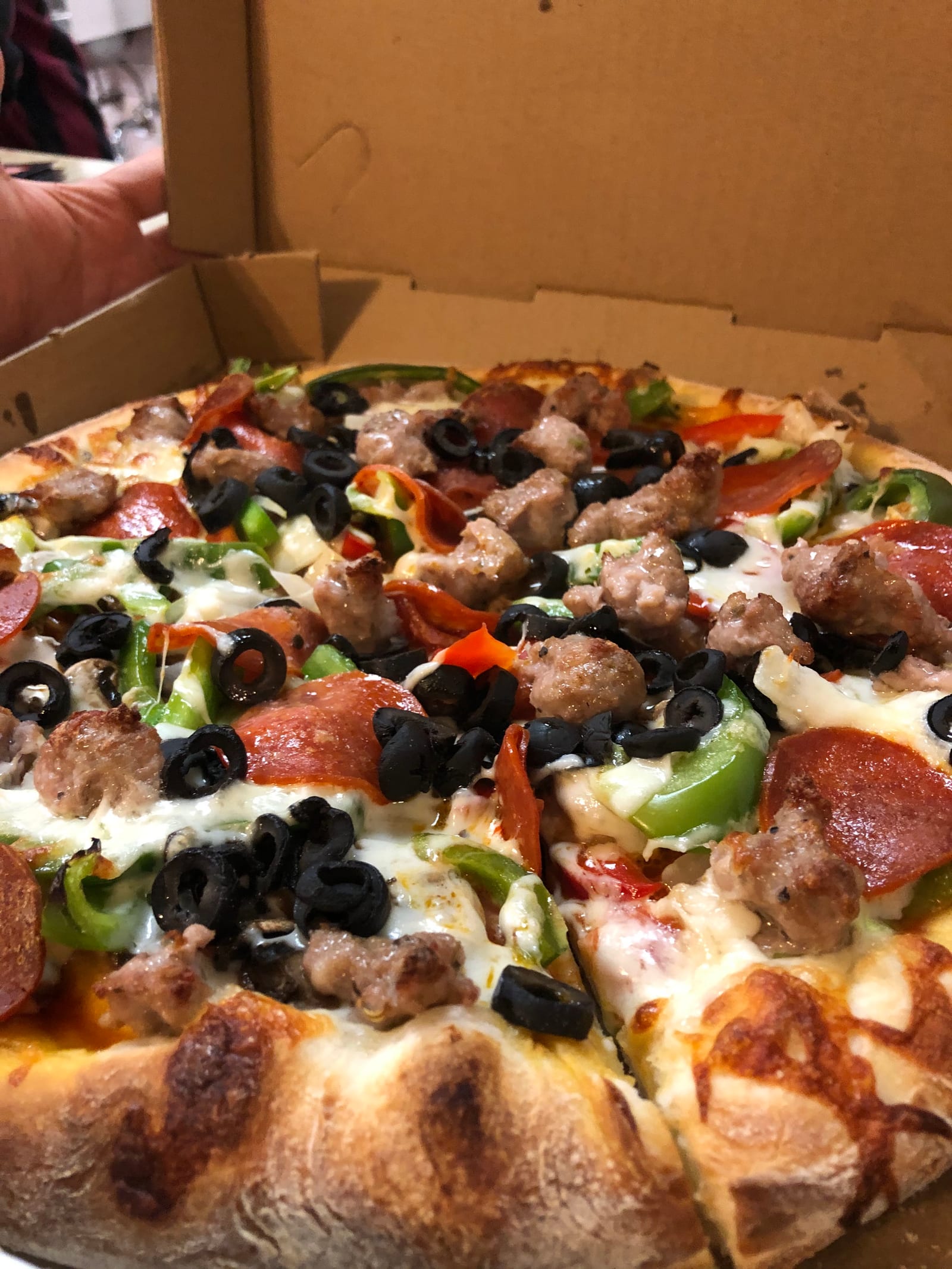 Sabrosa Pizza