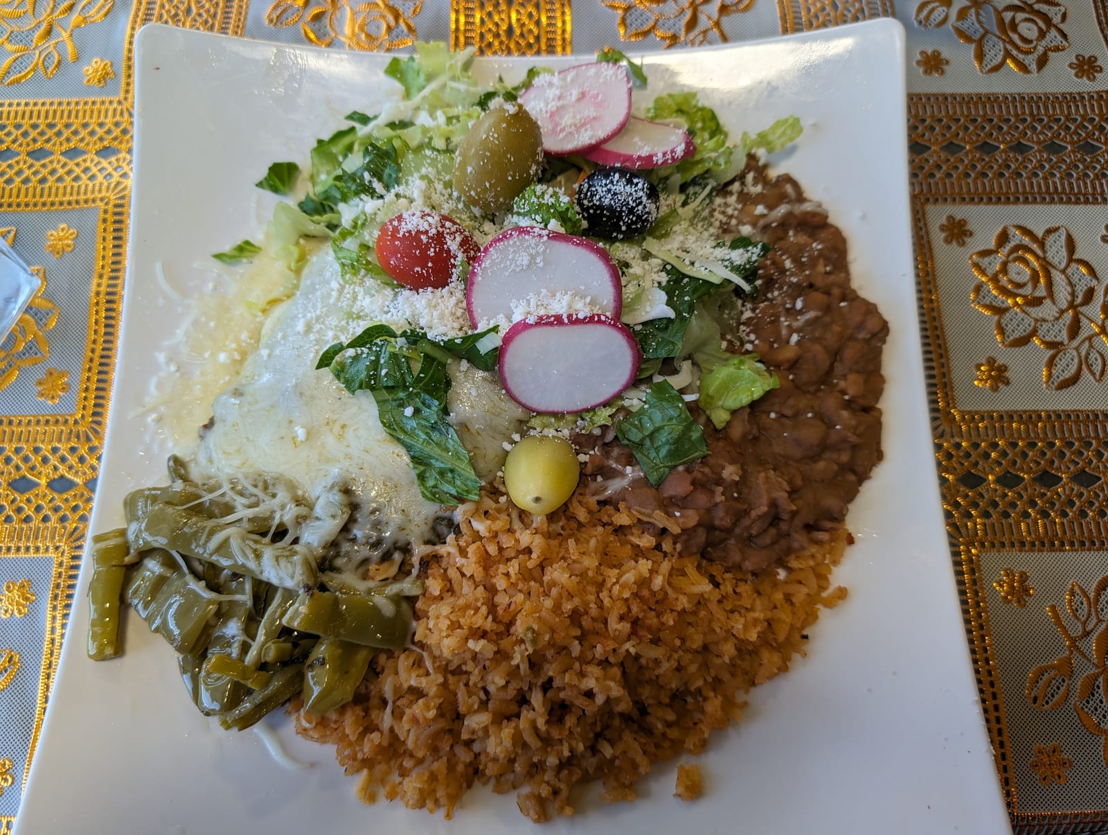 Yossie's Cantina