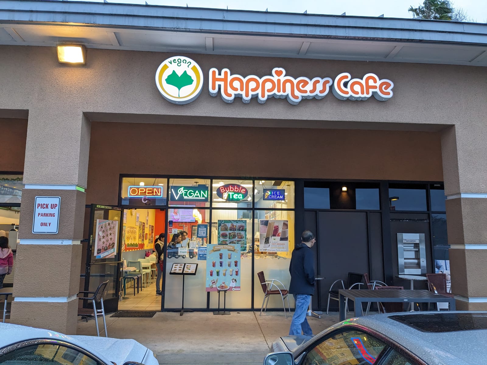 Happiness Cafe