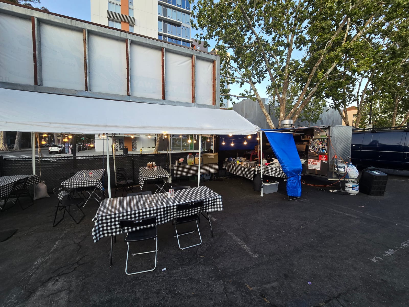 Tacos El Pelon (Taco Truck)