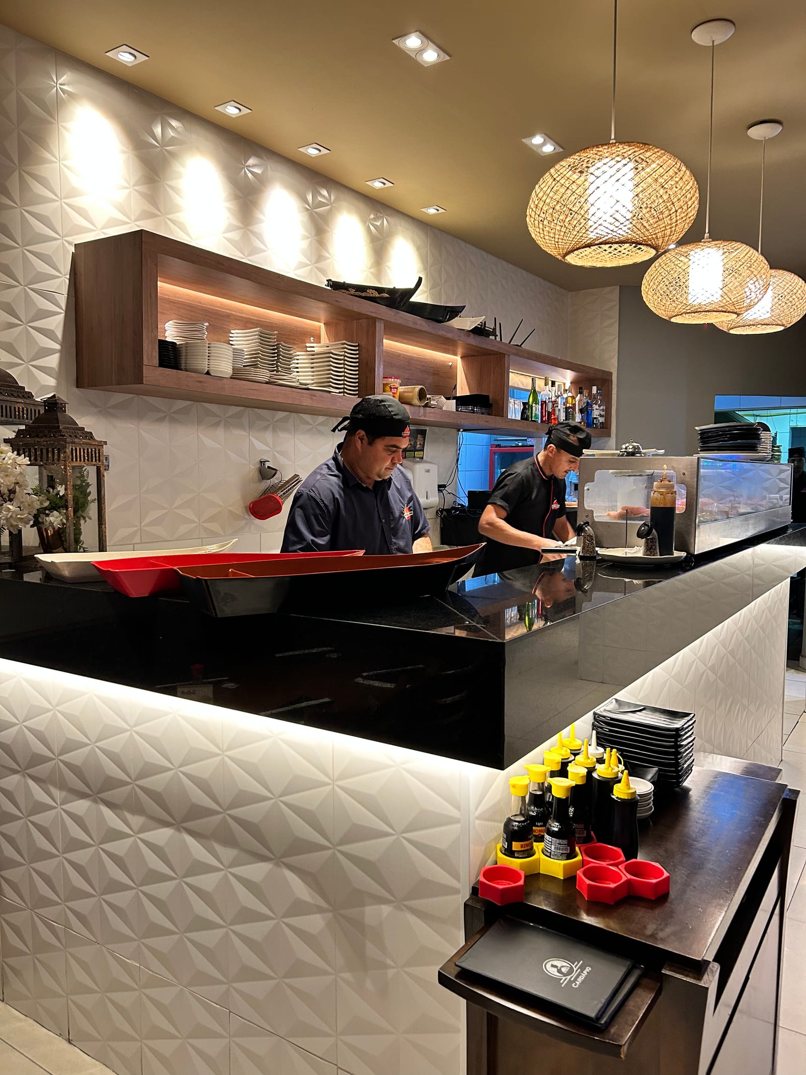 Dinoyama Sushi