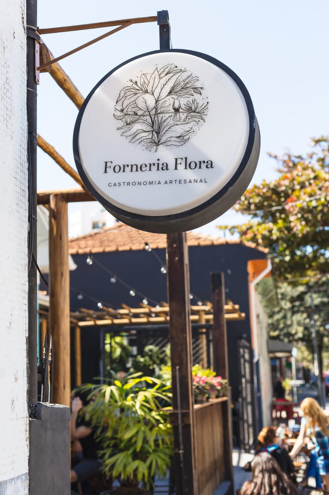 Forneria Flora, Restaurante Bar, Gastronomia Artesanal, Pizzaria Na Lapa, Hamburgueria Na Lapa e Restaurante Bar Na Lapa