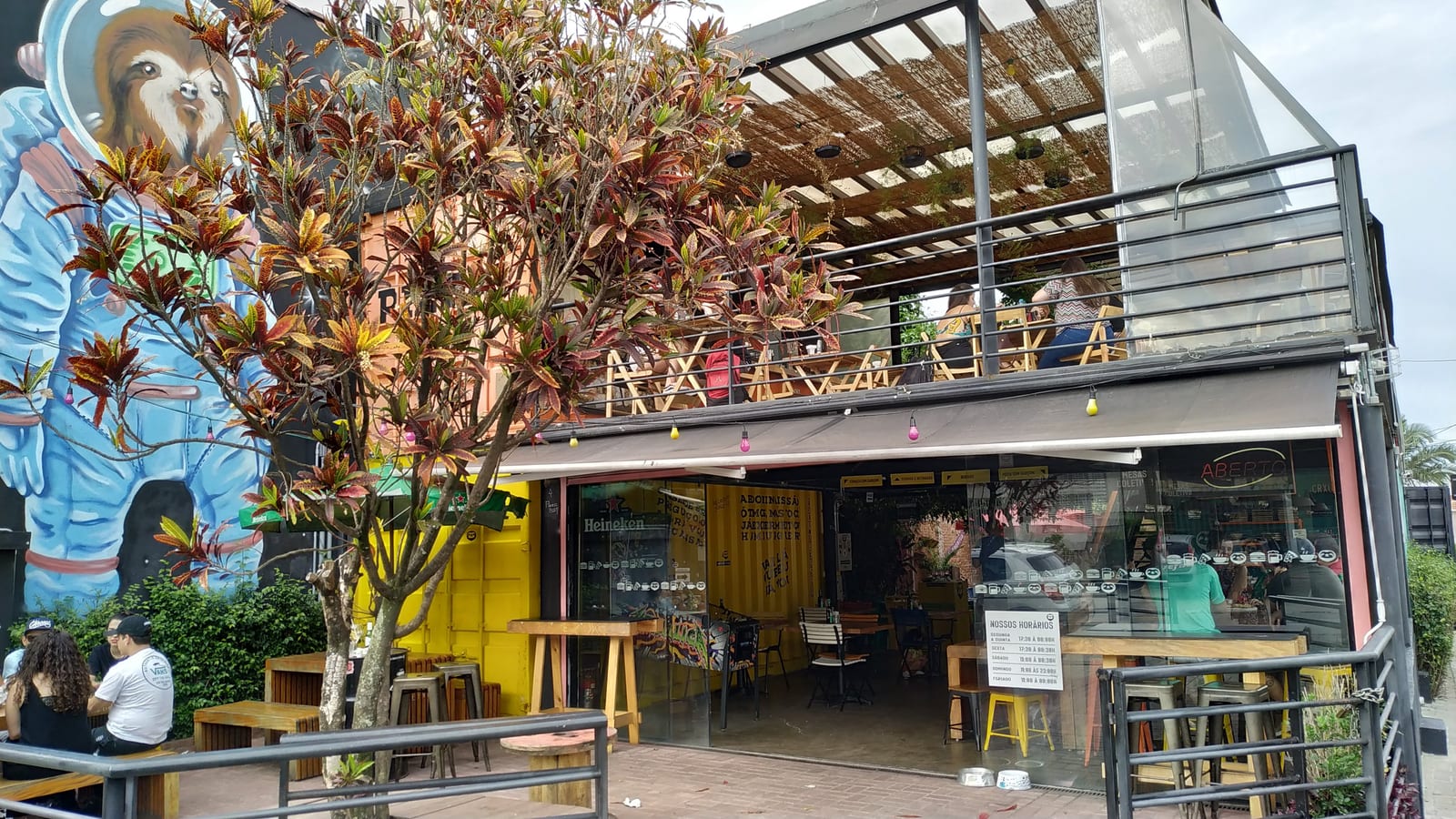 Lazy Park & Food