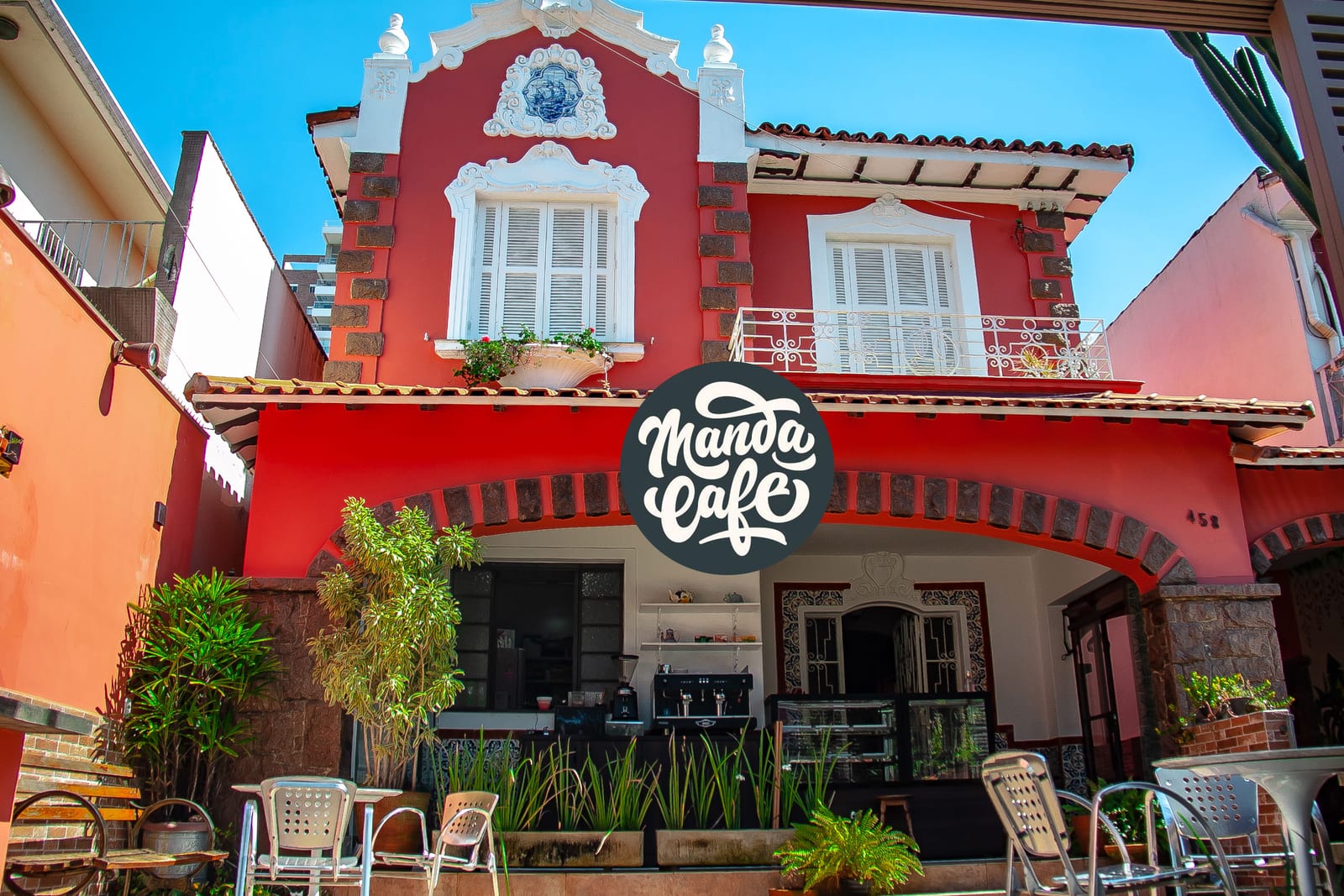 Manda Café