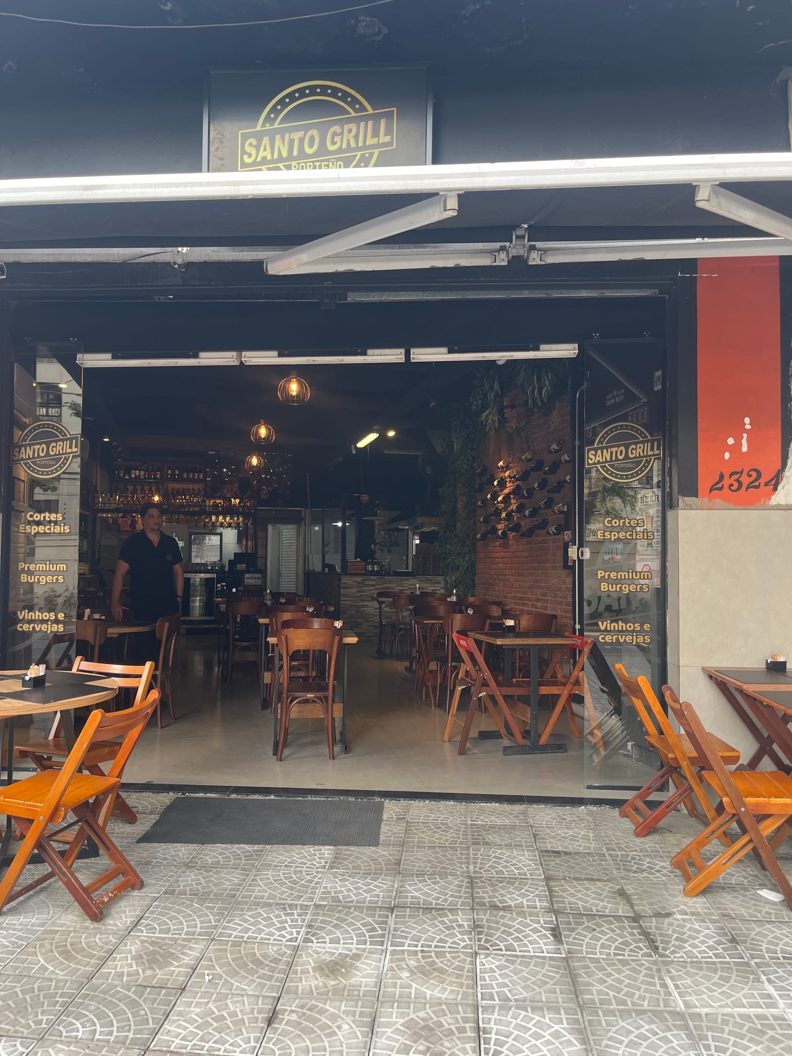 Porteño Santo Grill
