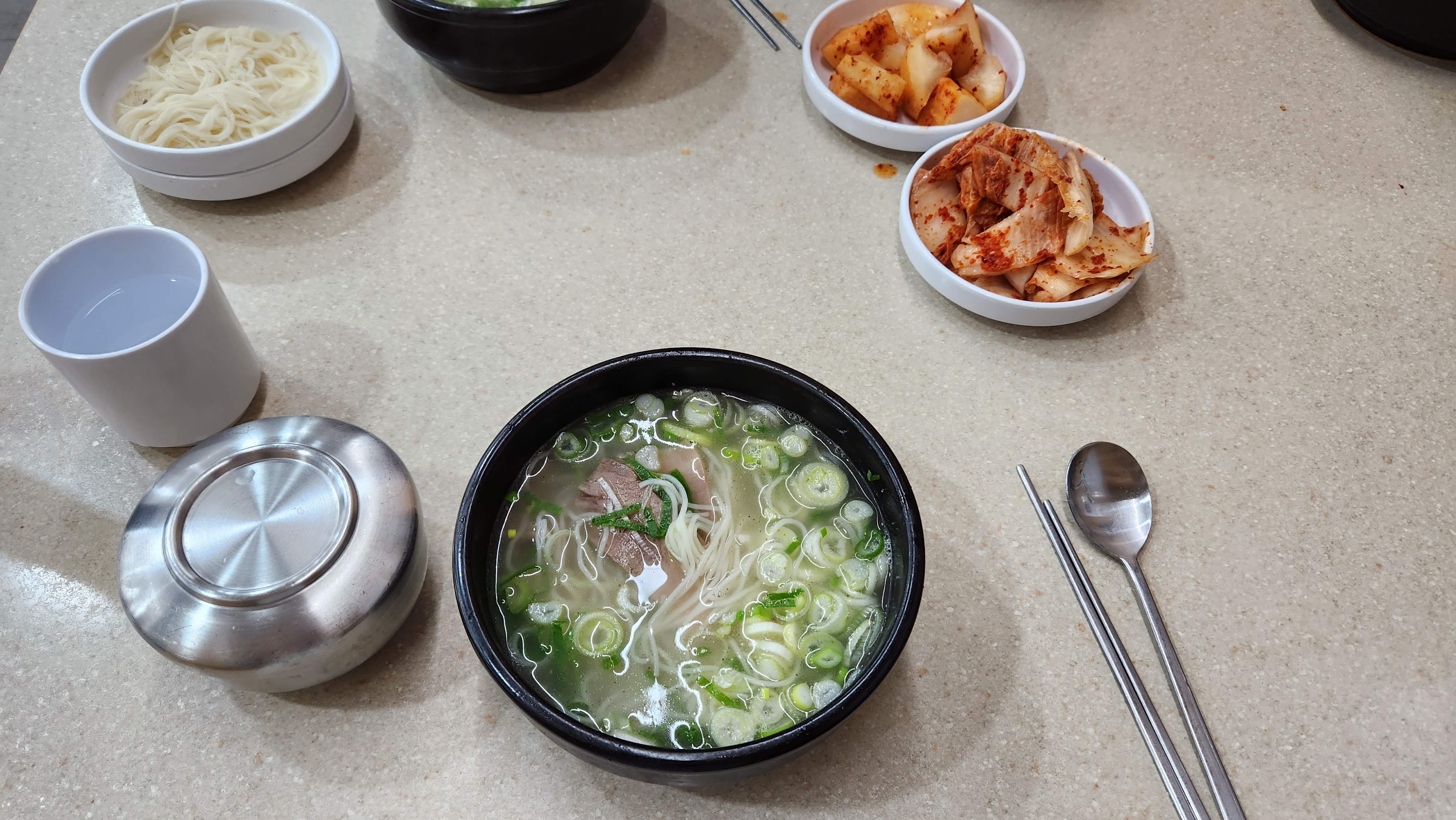 Yeongdong Seolleongtang