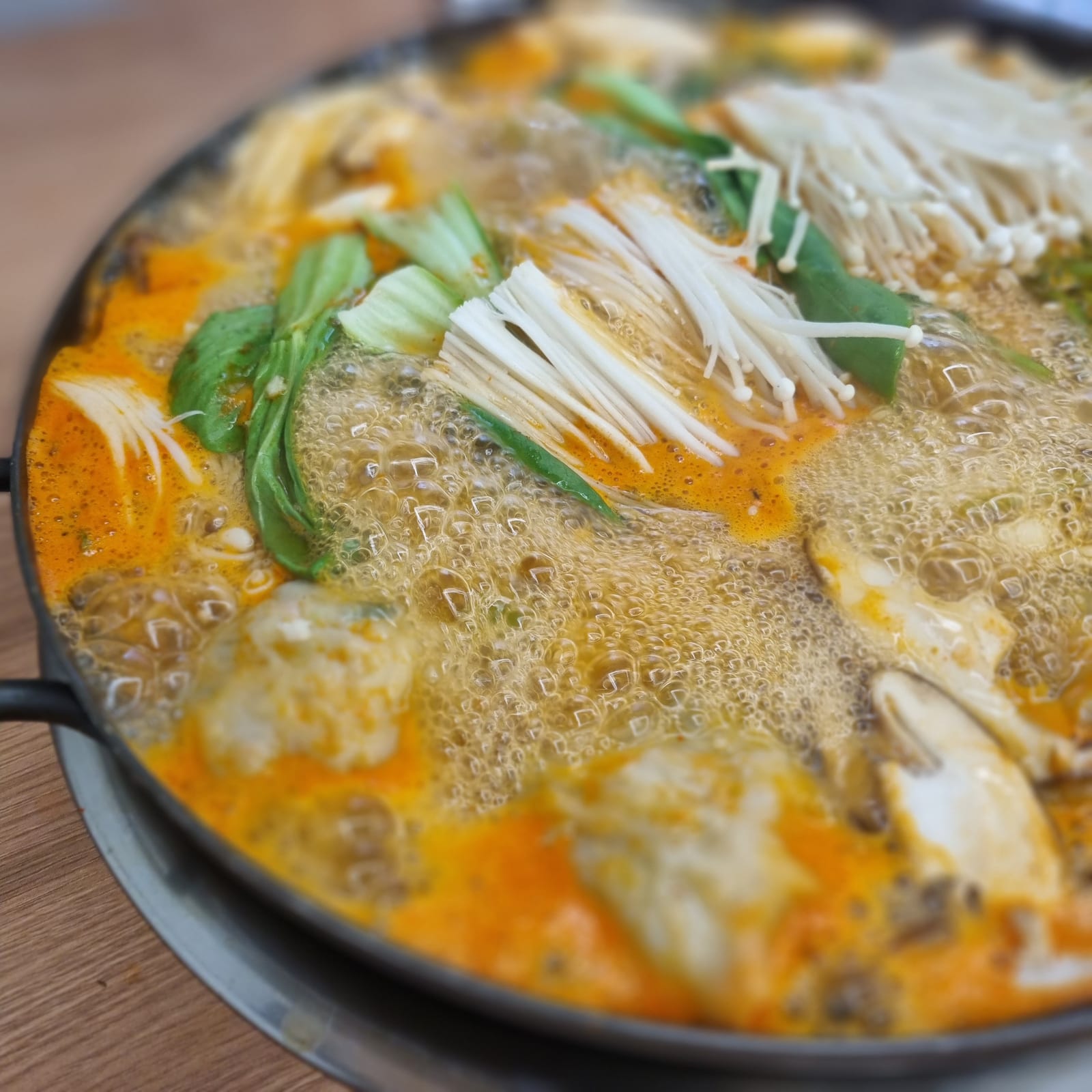 토마루 해물칼국수 왕만두