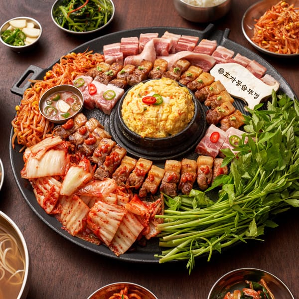 효자동 솥뚜껑 명동1호점 I Hyojadong Myeongdong 1store I 孝子洞锅盖 明洞1号店 I 孝子洞釜蓋明洞1号店