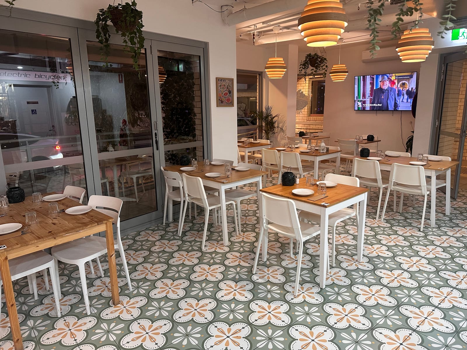 Oé Oé Paellas & Tapas
