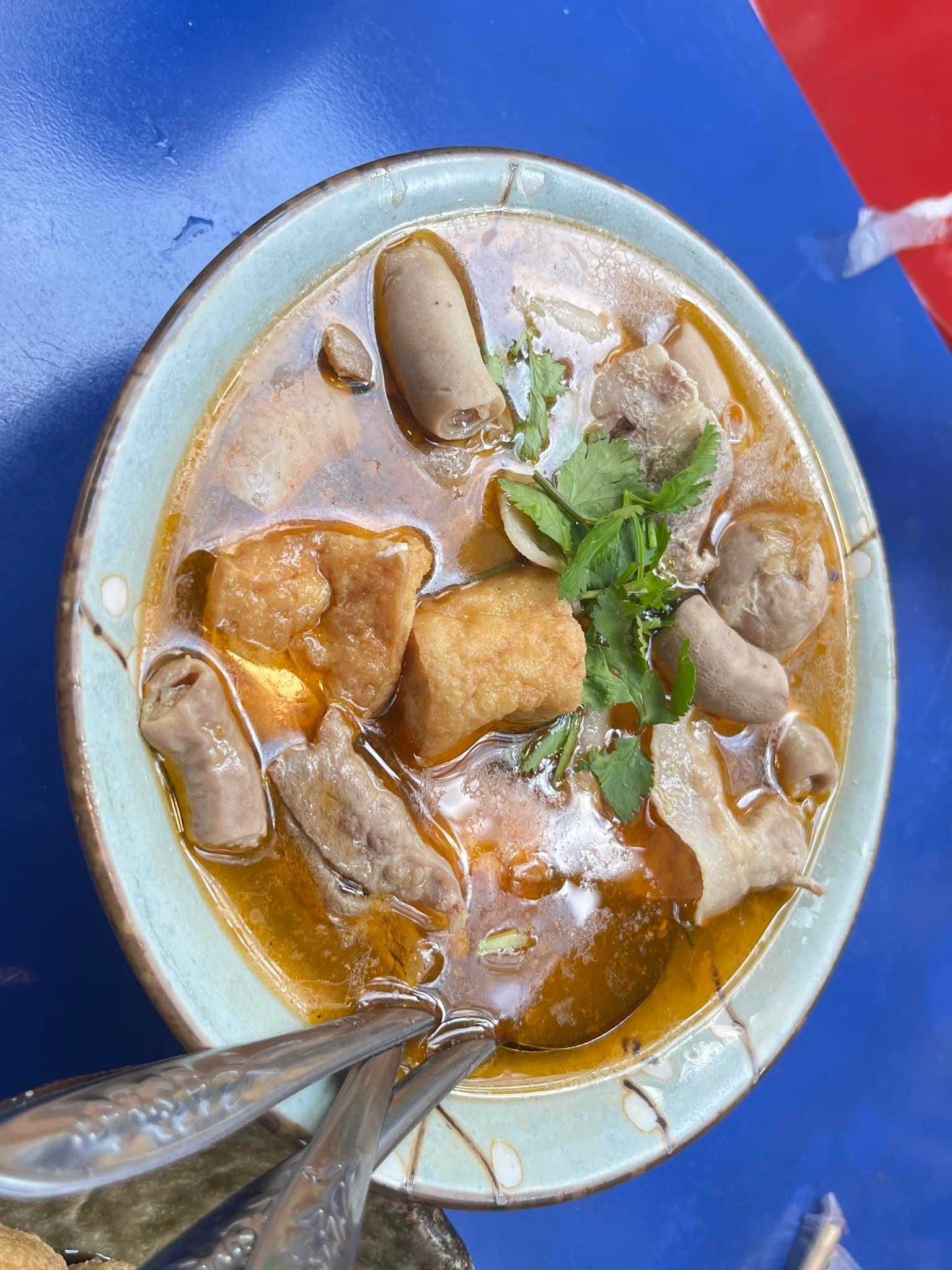 吃ㄡˇ豆腐