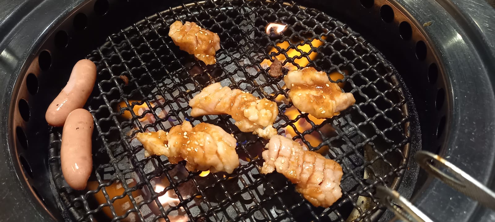 焼肉酒場なまら