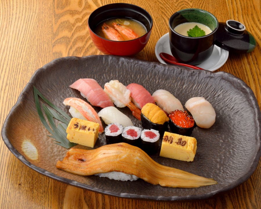Delicious Sushi-Kan
