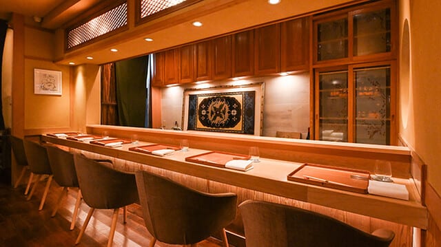 Japanese French Restaurant Narukami Tokyo / Wagyu ＆ Seefood