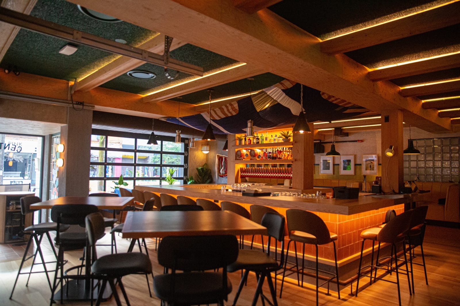 Central Restaurants